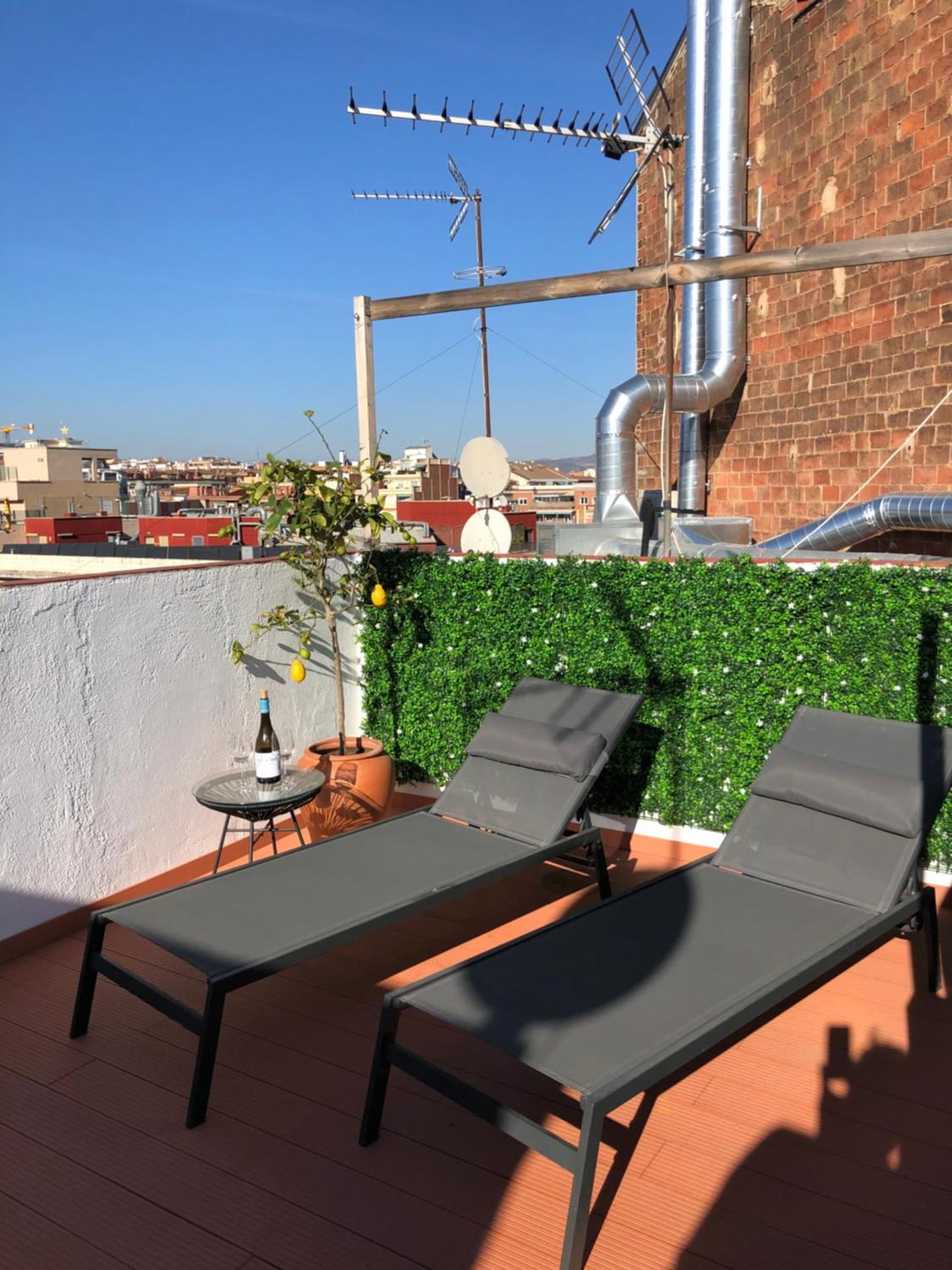 Attic Apartment 468 Sagrada Familia