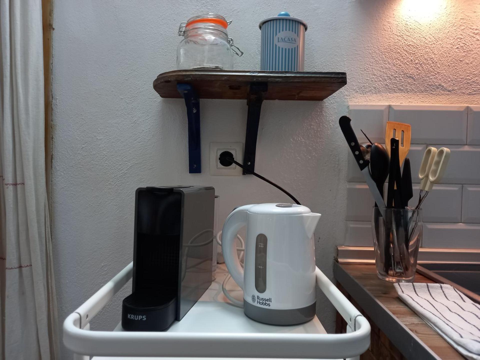 Coffee/tea facilities