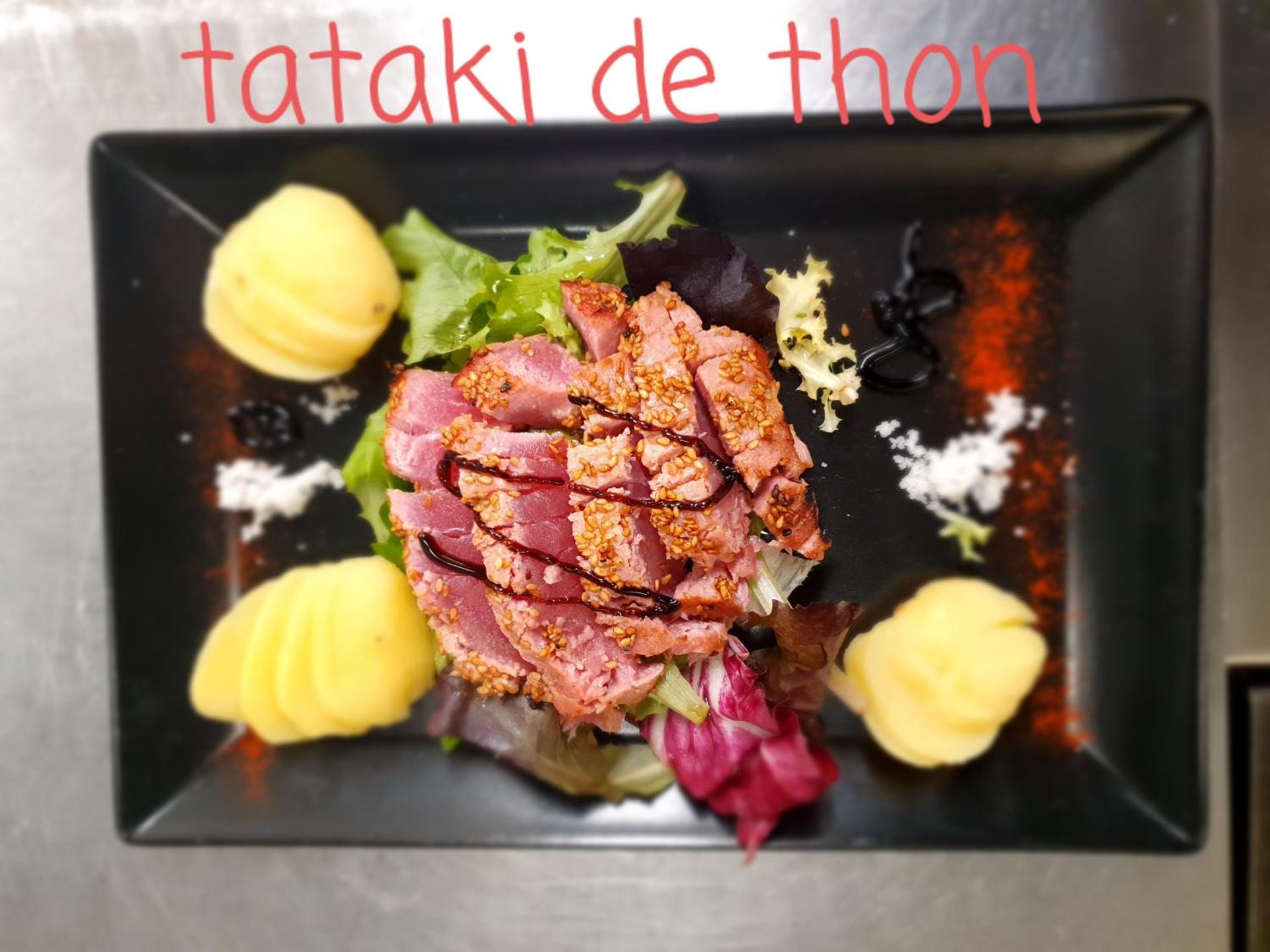 Hôtel Restaurant La Paix La Robe et le Palais