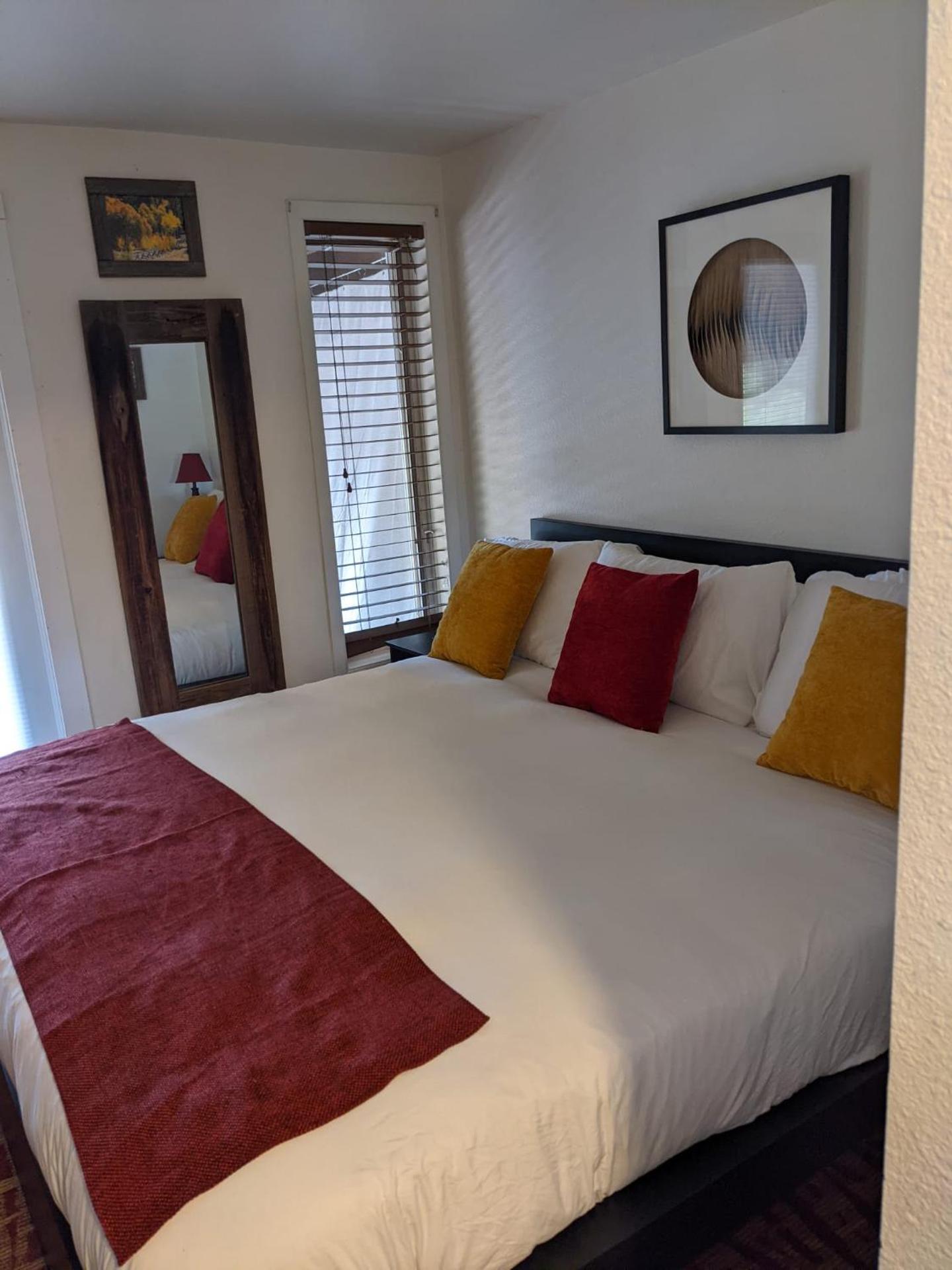 Green Mountain Falls Lodge