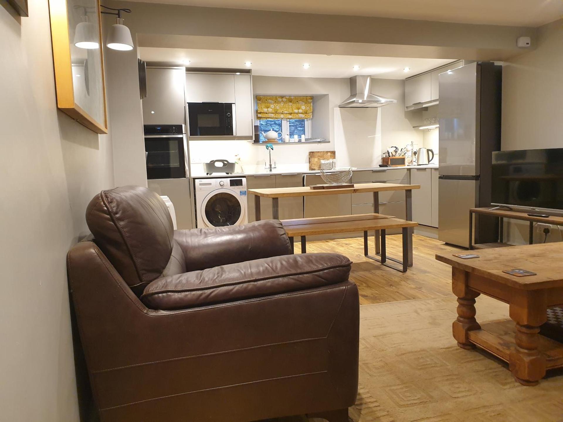 No8 3 bed cottage Winter Deals offered 3 nights or more Nov-Mar