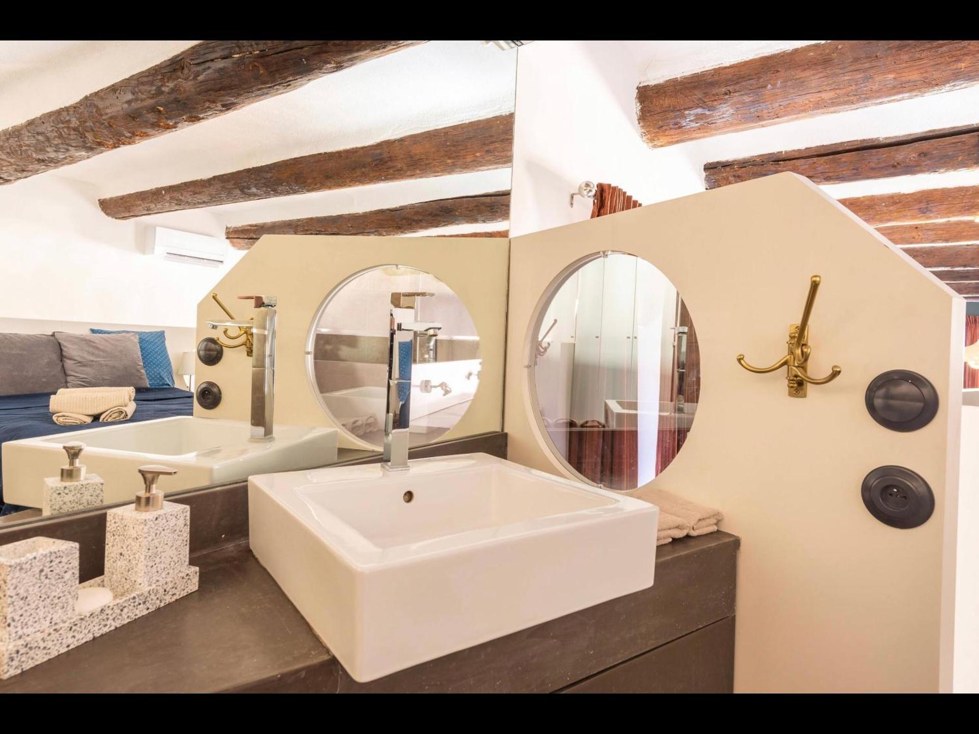 Vieux-Port Magnifique Appartement Loft