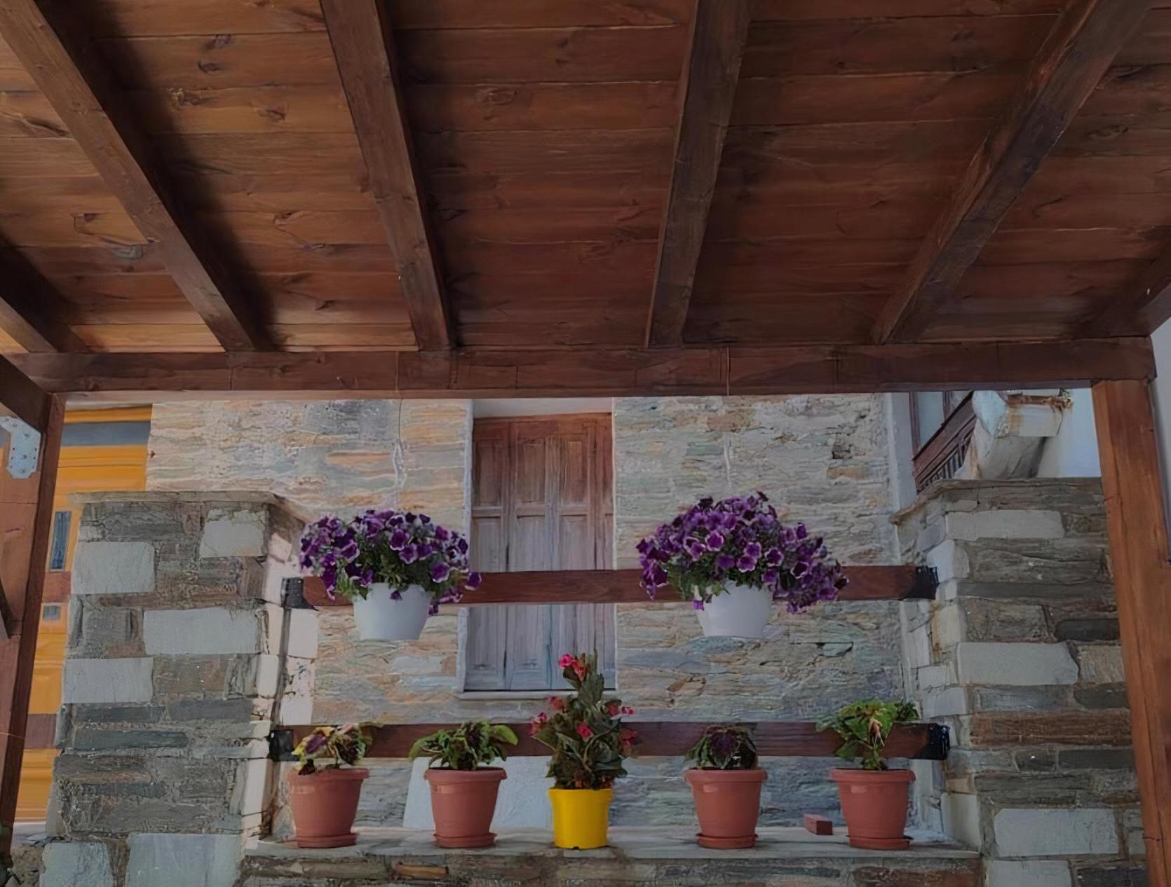 Inner courtyard view