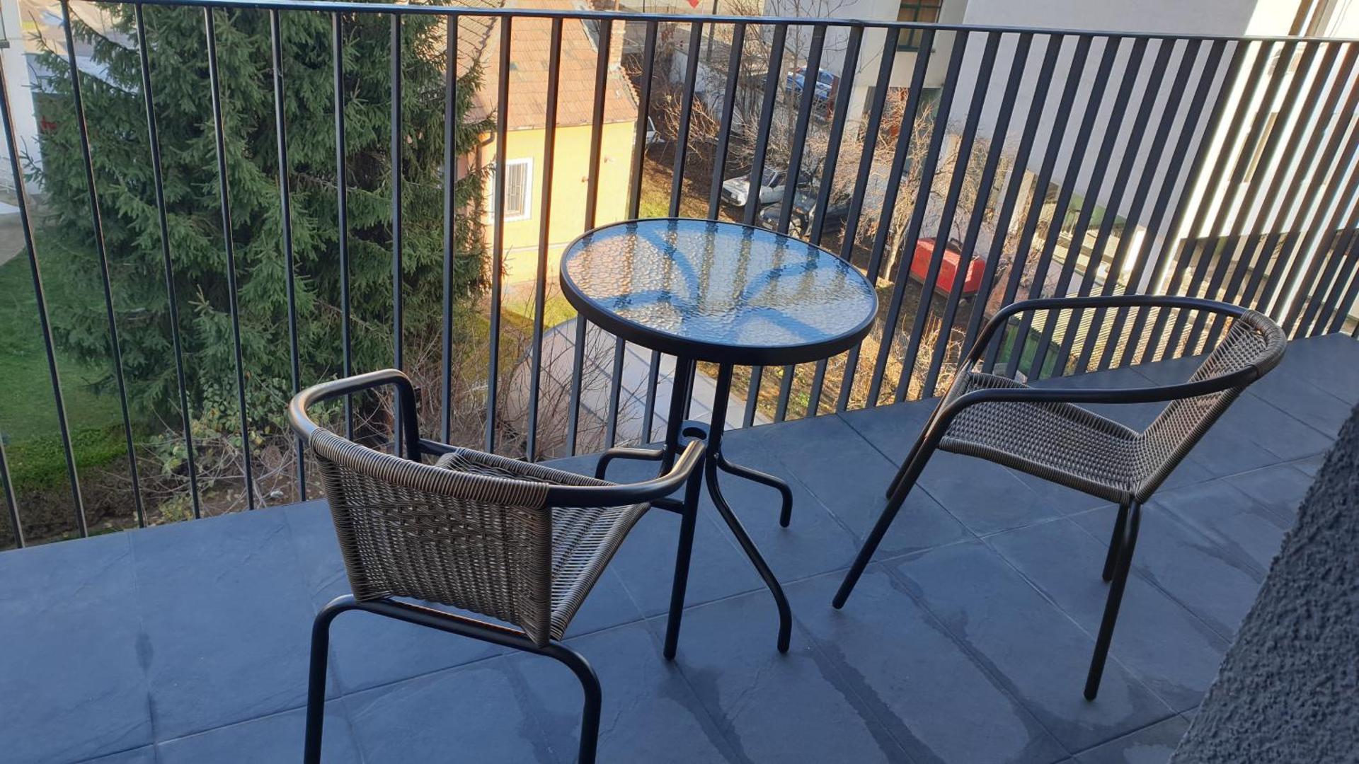 Romantic luxury in city center