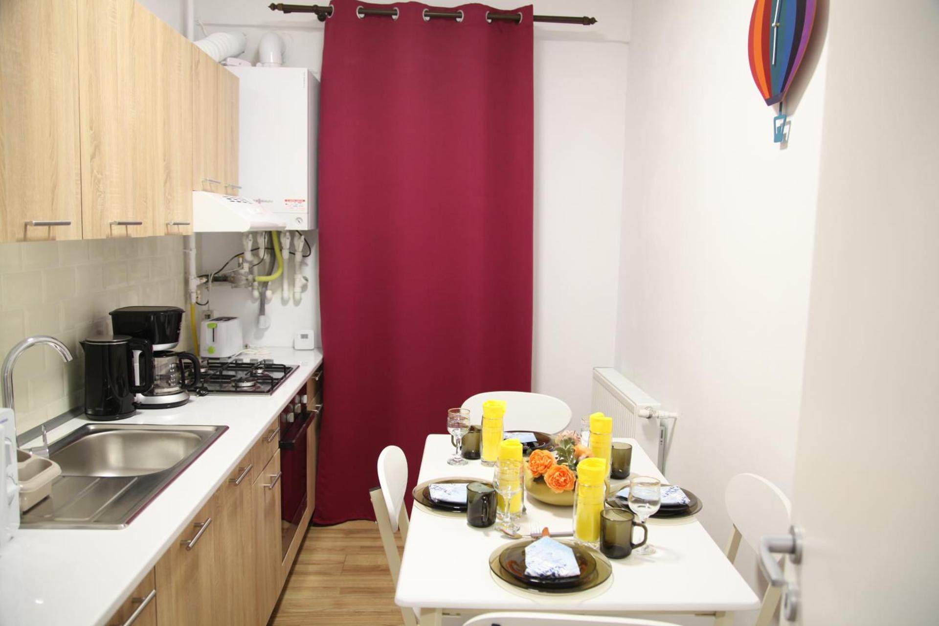 Luxury Downtown Apartment