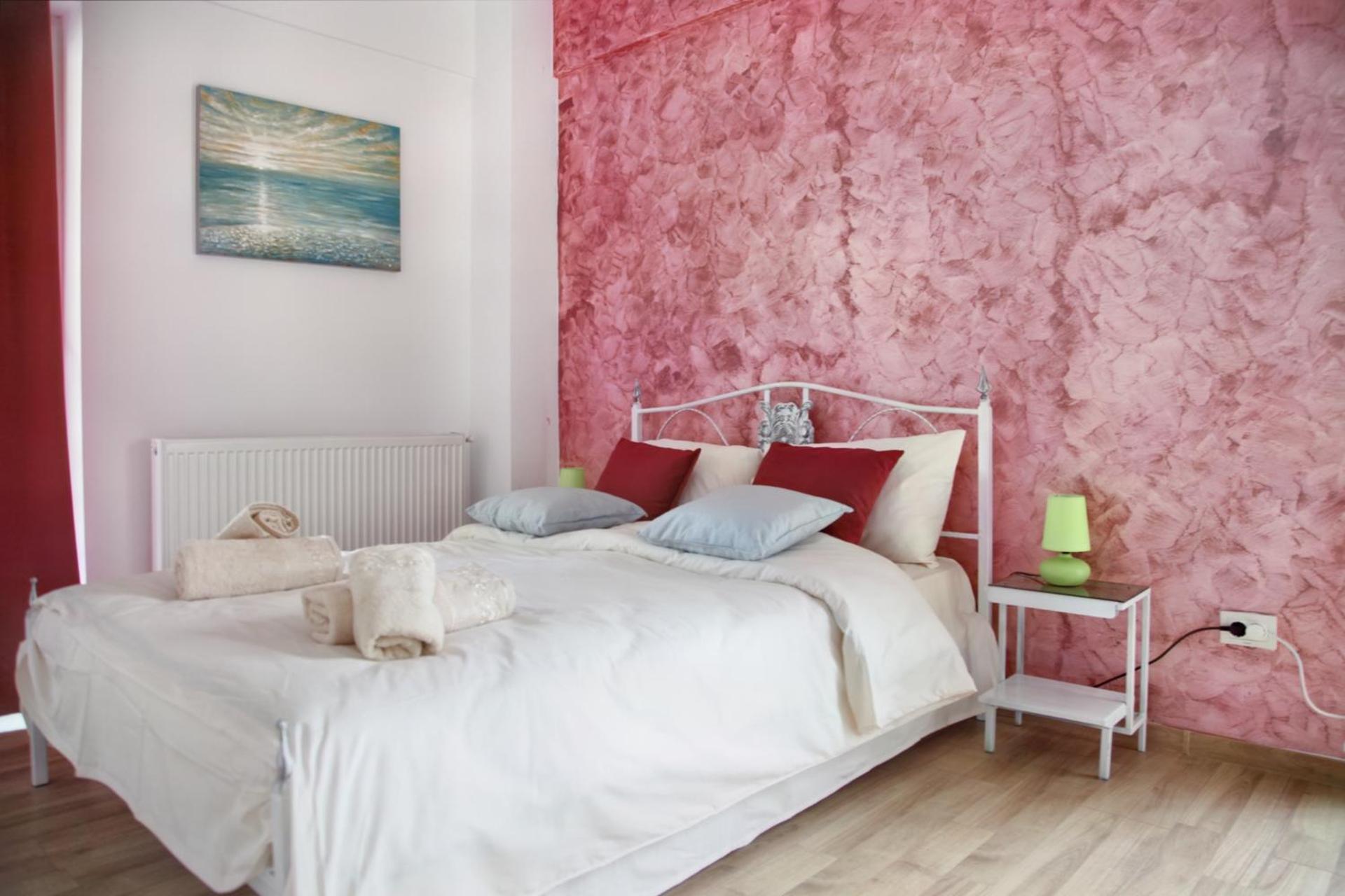 Luxury Downtown Apartment