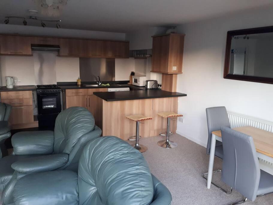 RentUnique Spinney SpaciousSuper Snug 1 bed home.