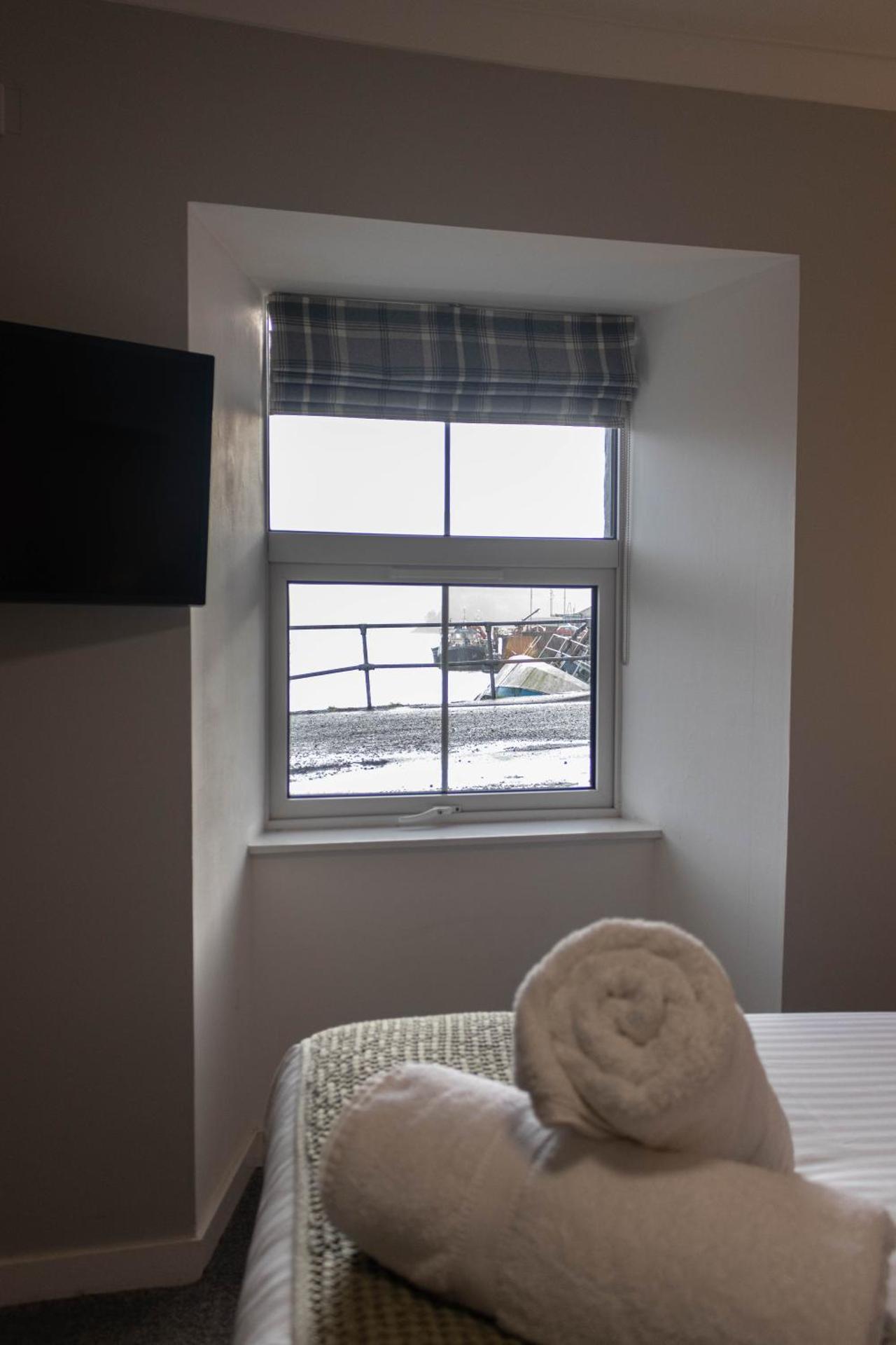 The Rosedale Hotel & Restaurant