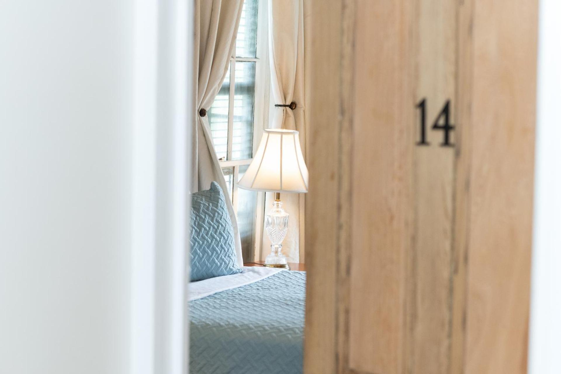 The Esplanade Guesthouse Mansion