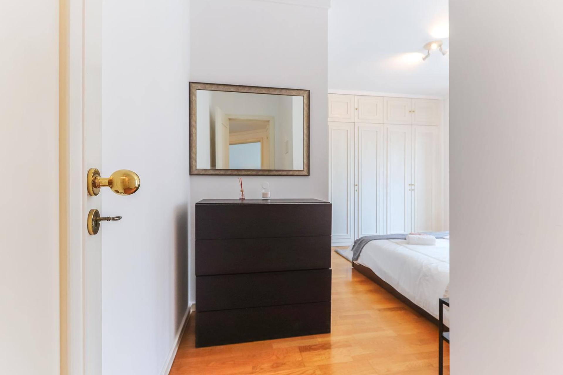 Vita Portucale ! Modern Apartment with Garage