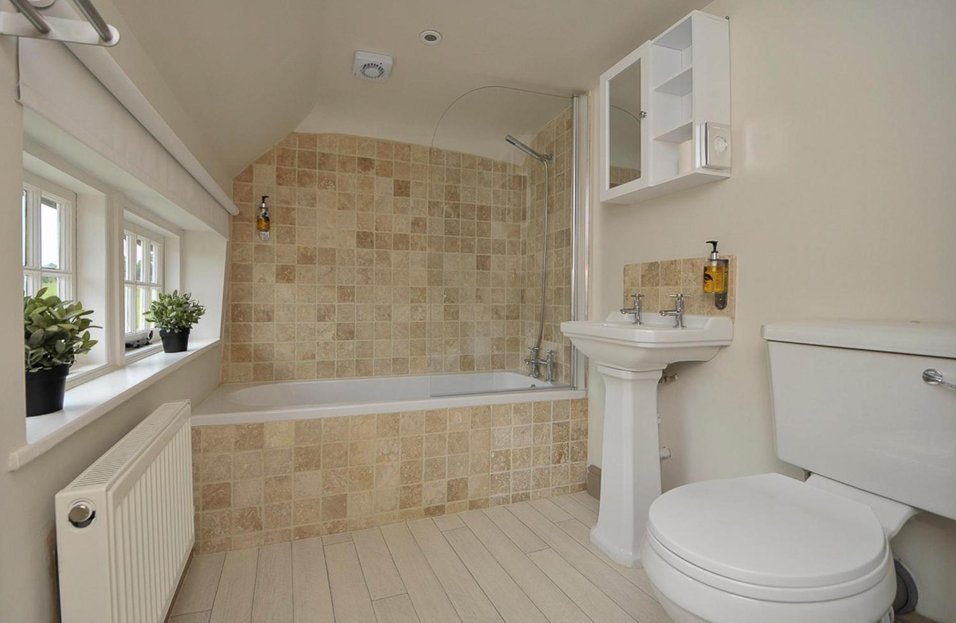 Double or Twin Room with Bathroom