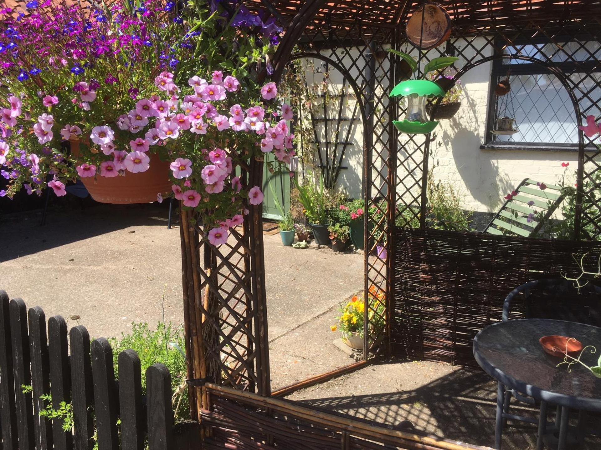 Valley Farmhouse, Westhall