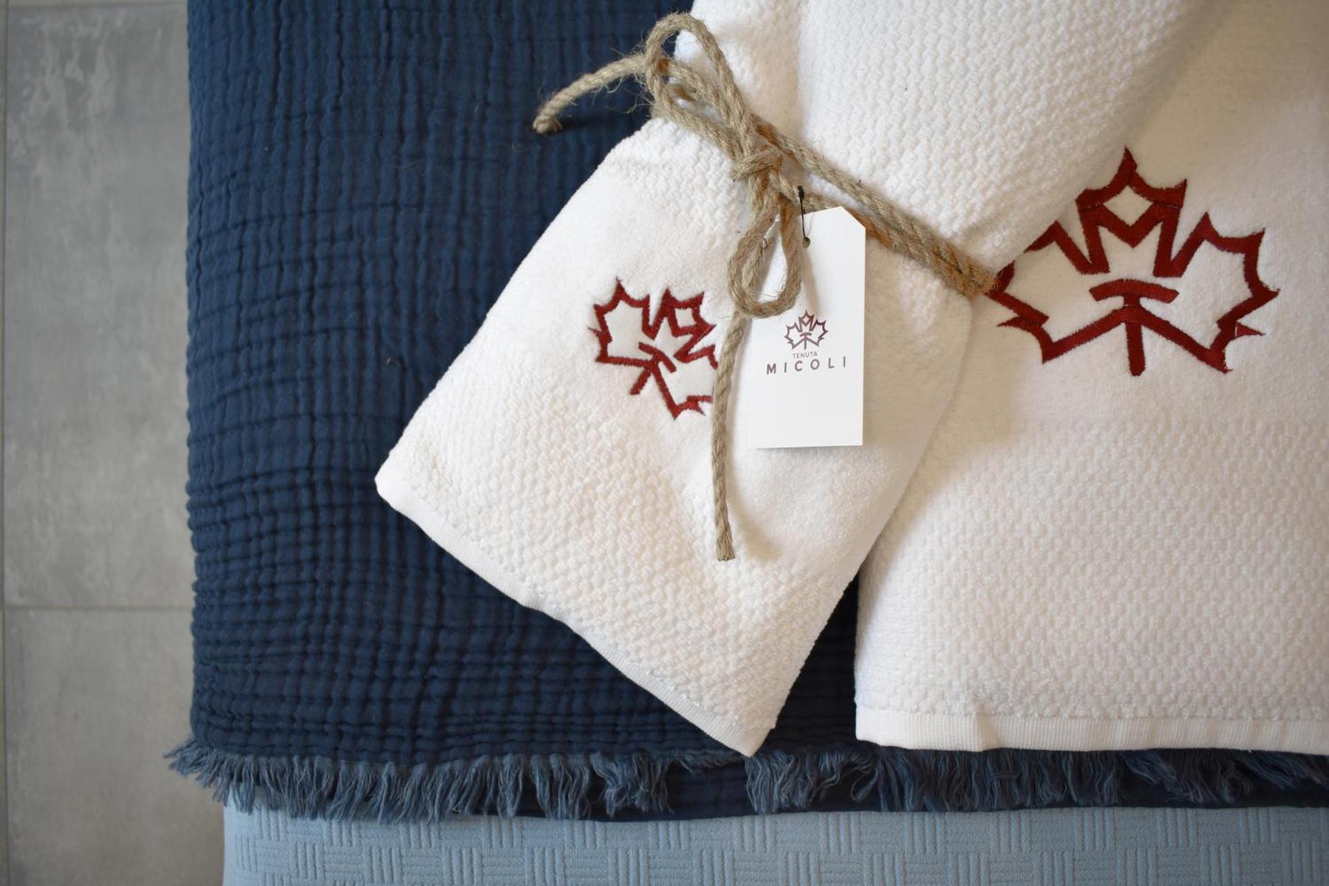 Logo/Certificate/Sign