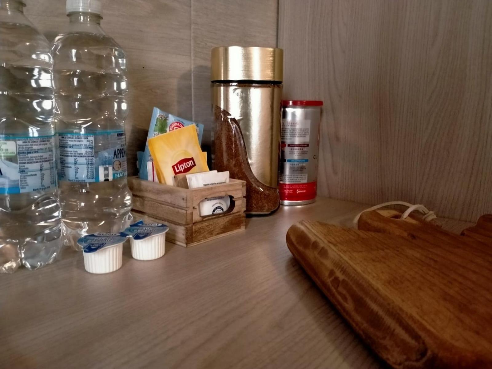 Coffee/tea facilities