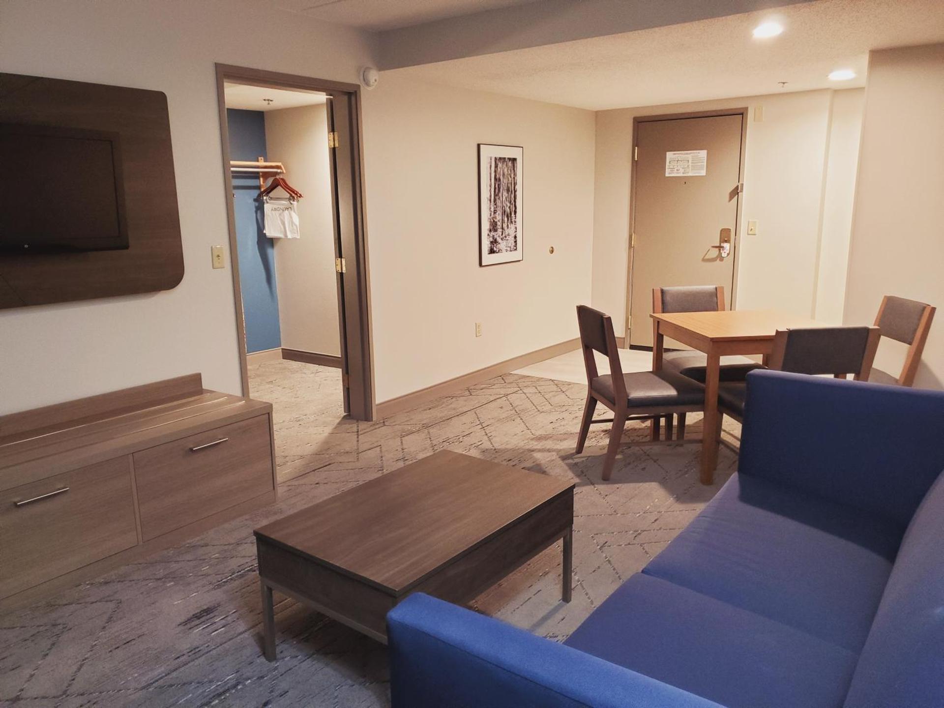 Photo of the whole room