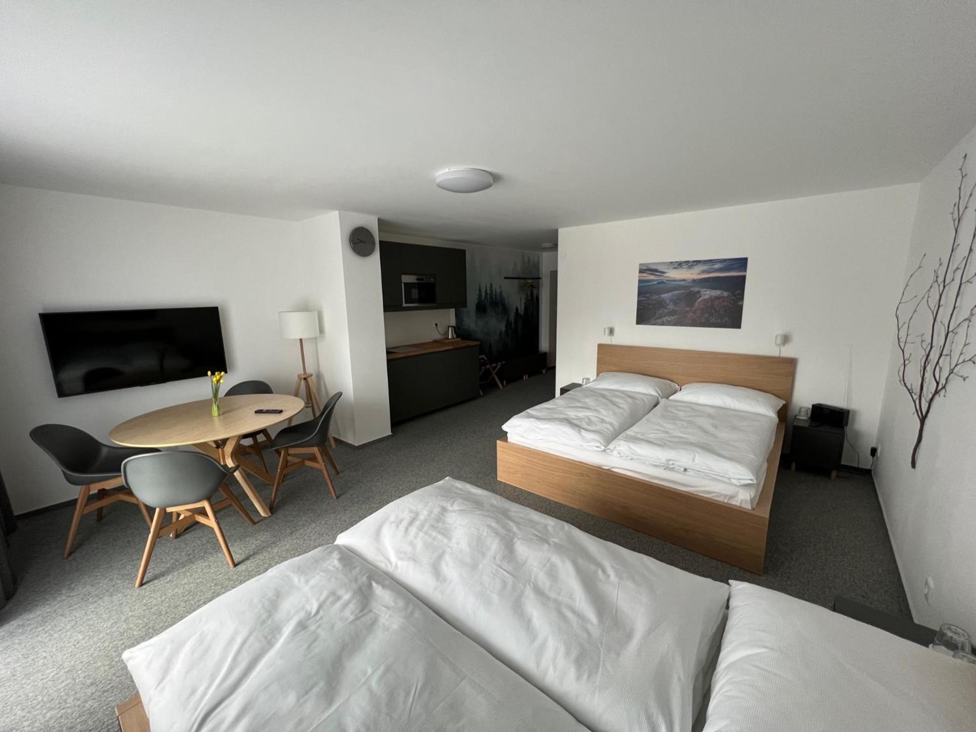 Photo of the whole room