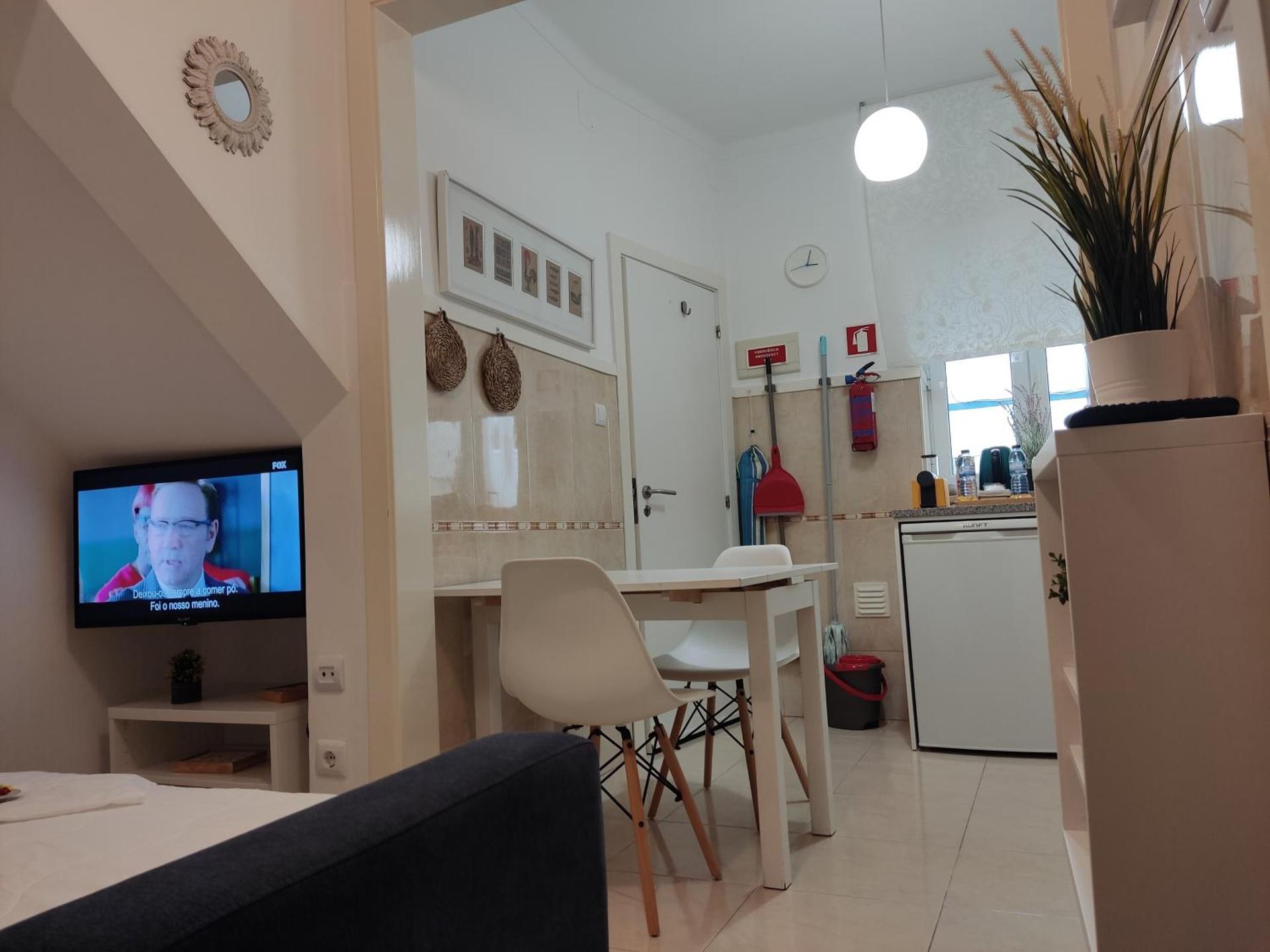 Communal lounge/ TV room