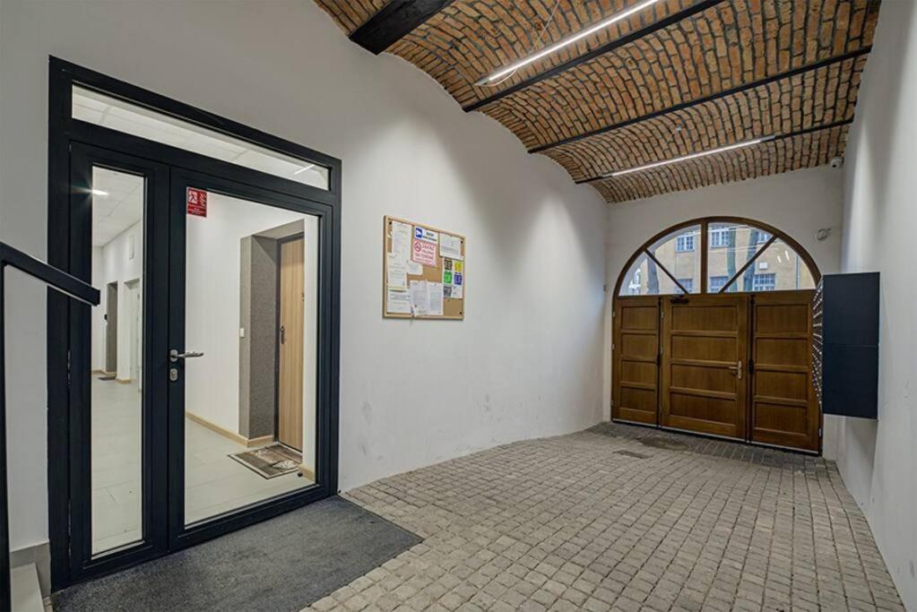 Sunset Studio - Free Parking - Fast Internet - Close to Everything