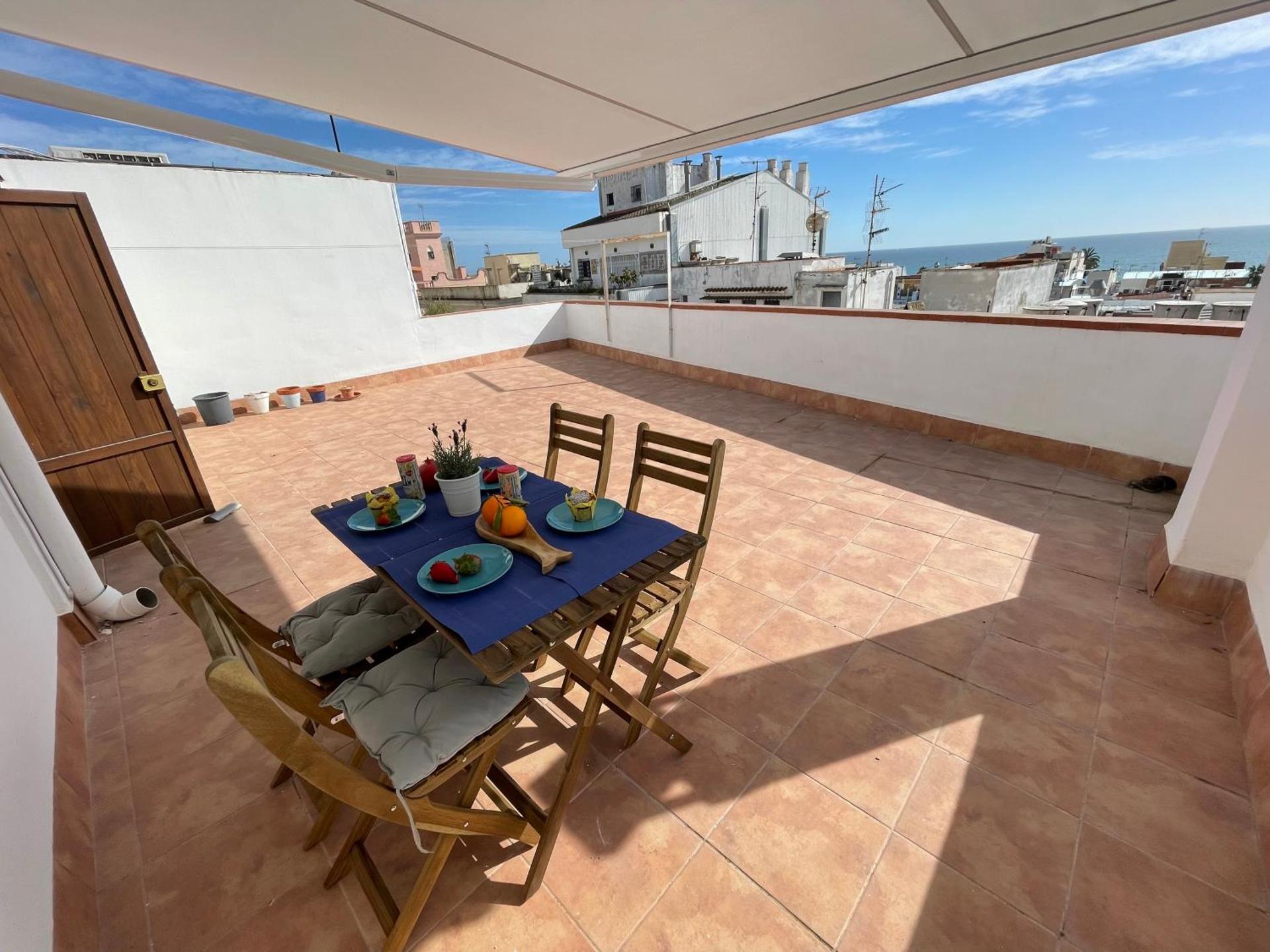 Sunny Apartment Central Sitges