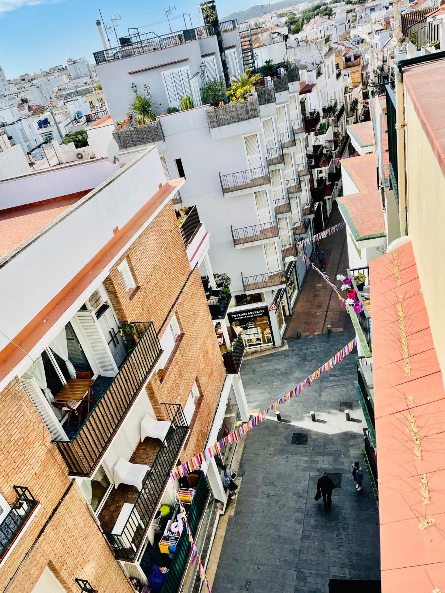 Sunny Apartment Central Sitges