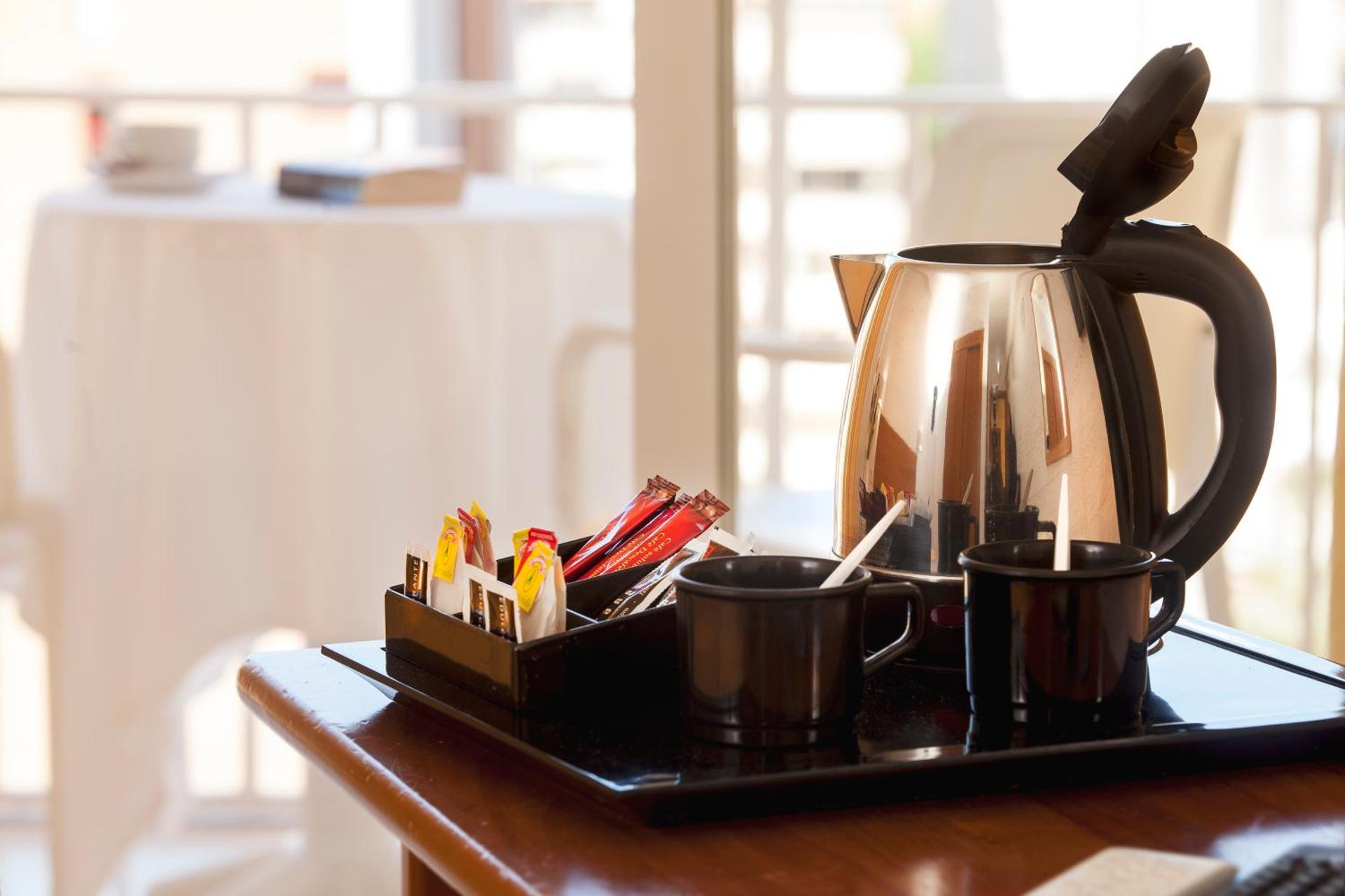 Coffee/tea facilities