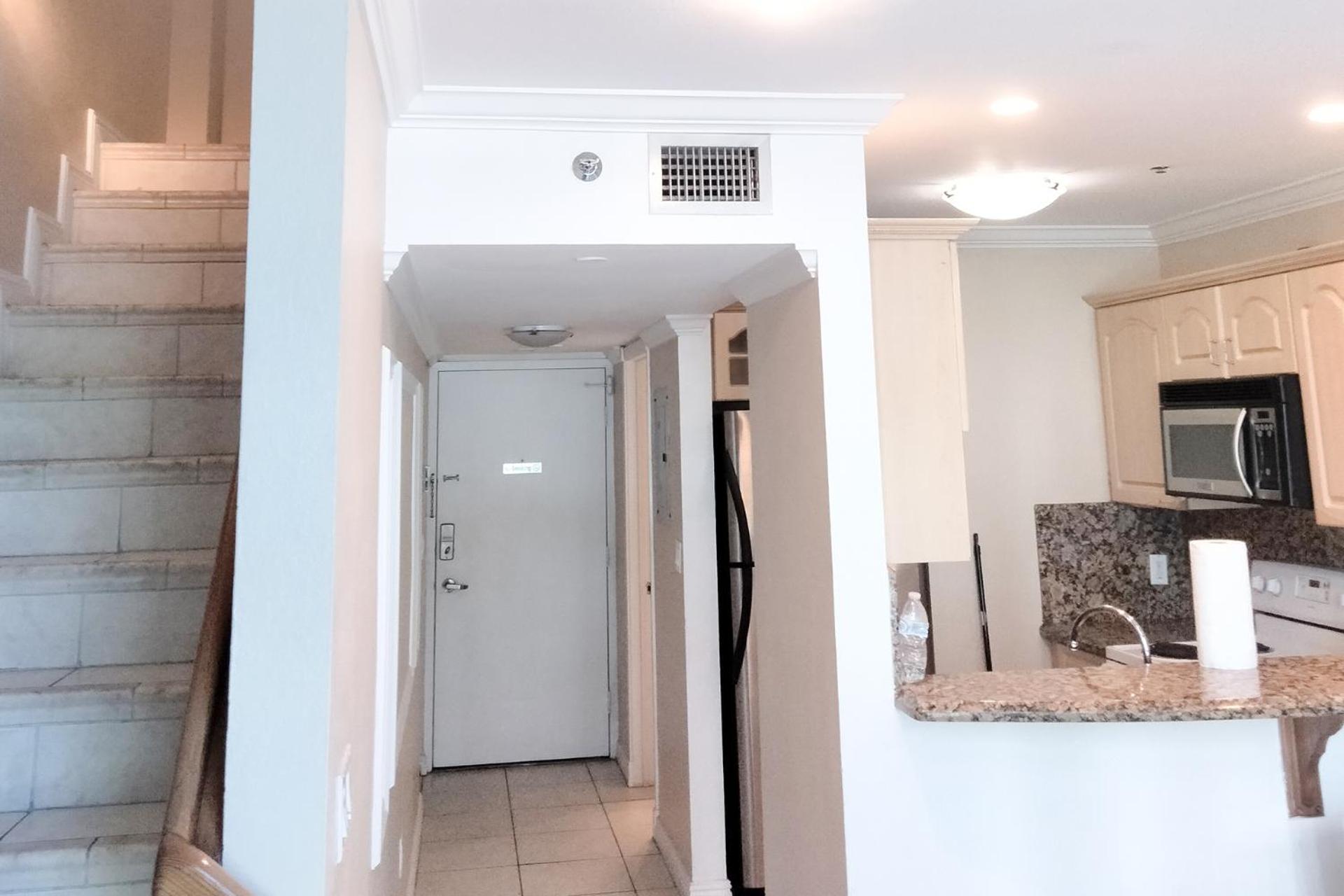 Miami Beach Apartments by MiaRentals