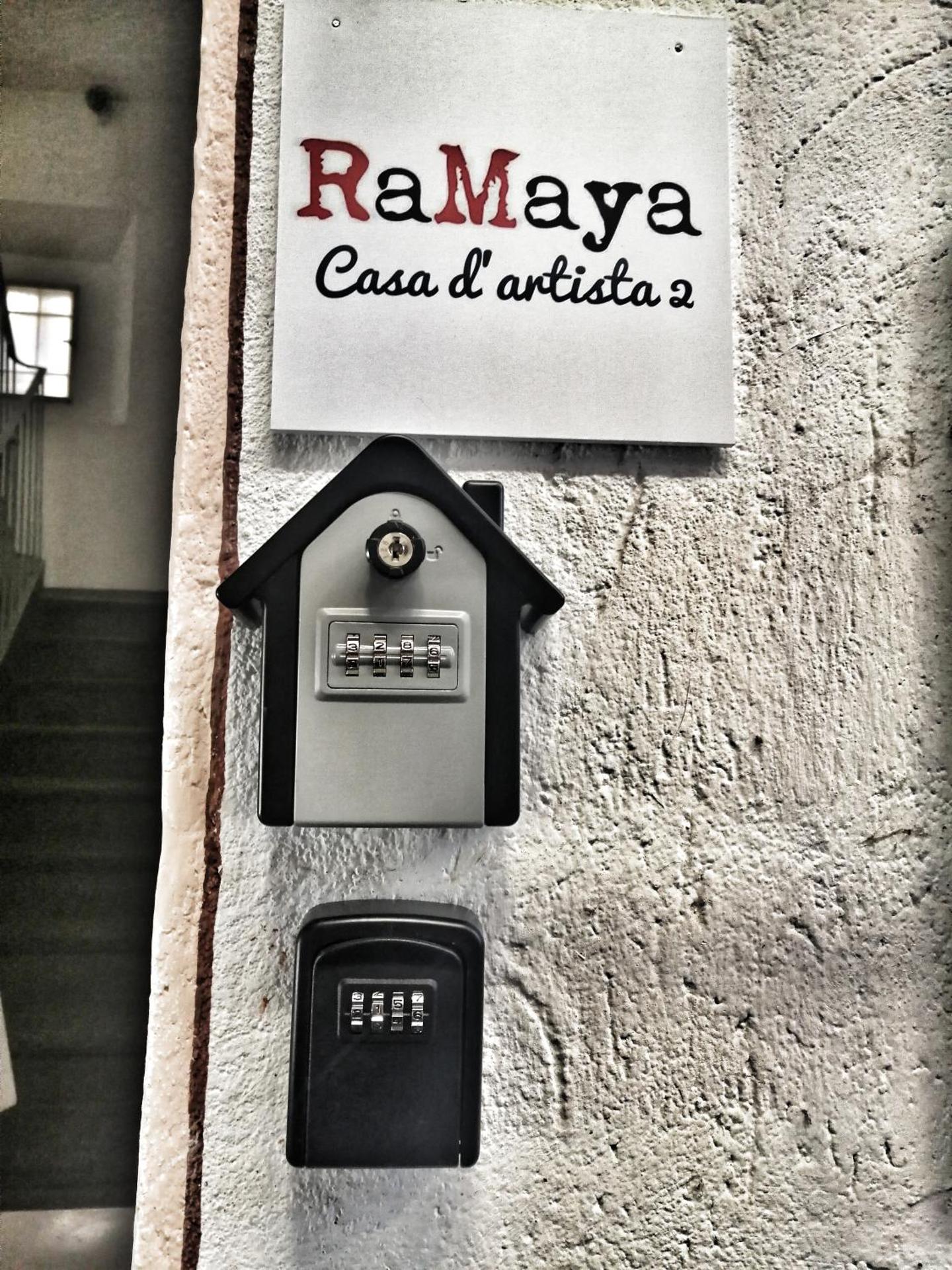 RaMaya casa d'artista 2 THE ROOM