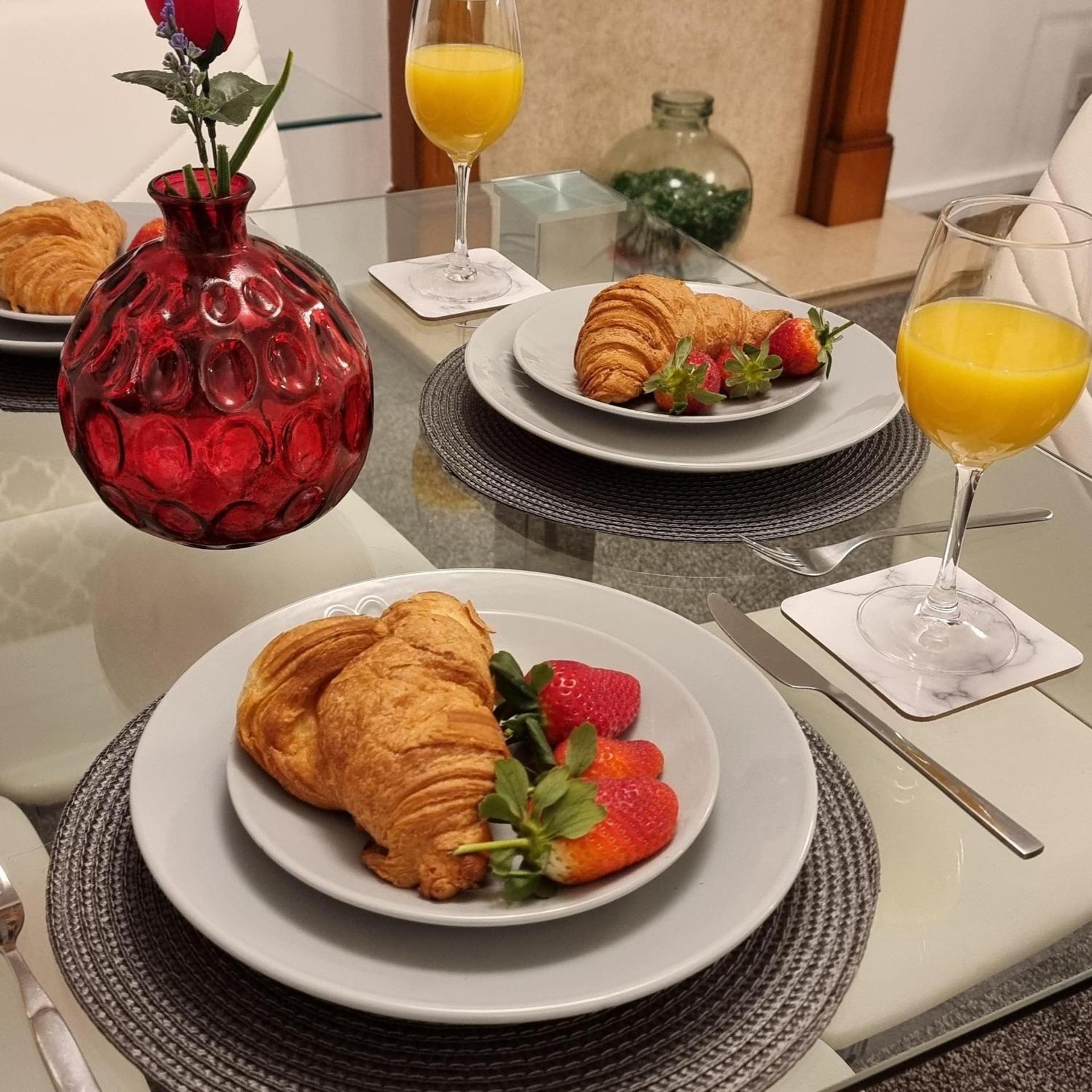 PREMIER - Whifflet Apartment