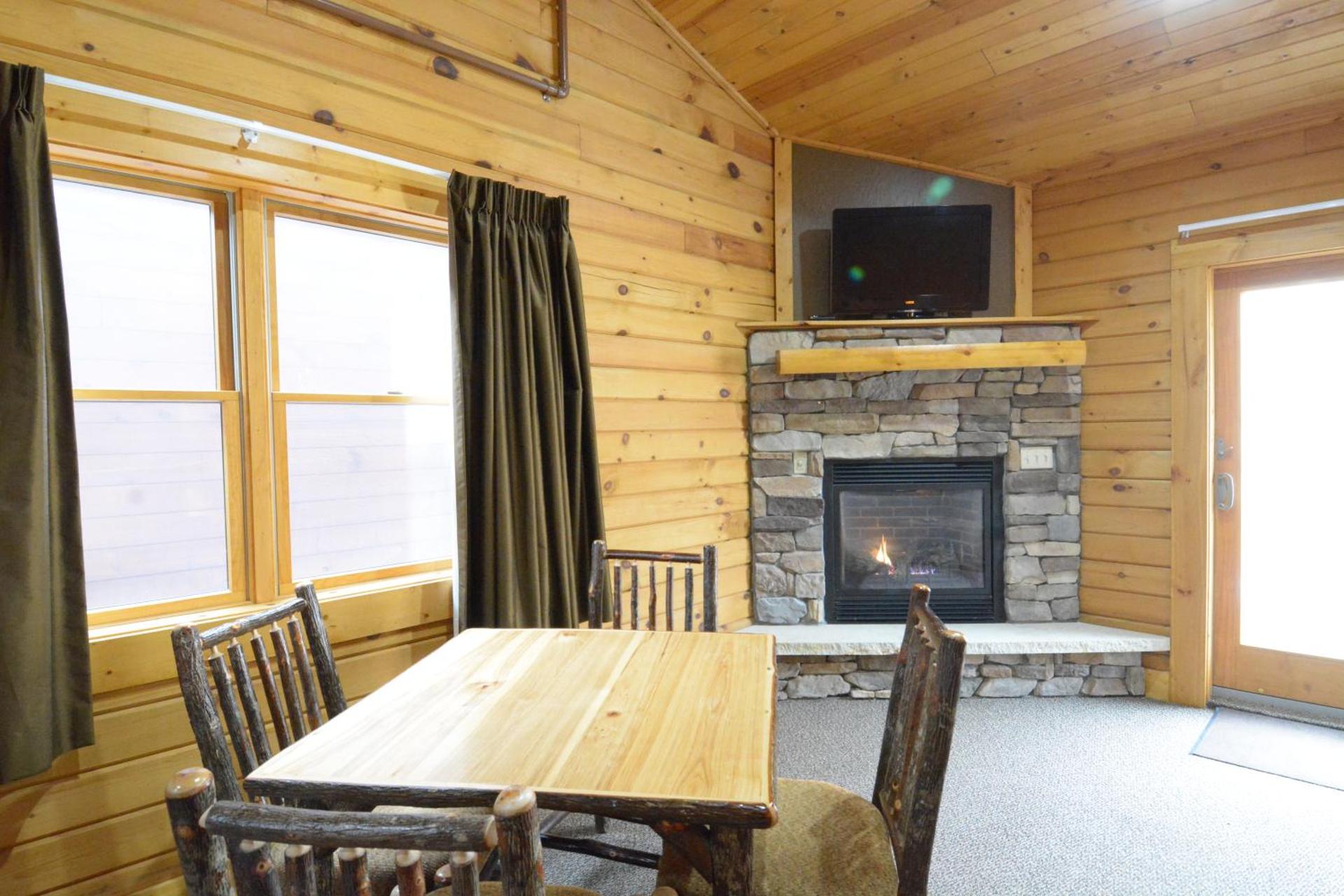 One-Bedroom Chalet -Pet Friendly