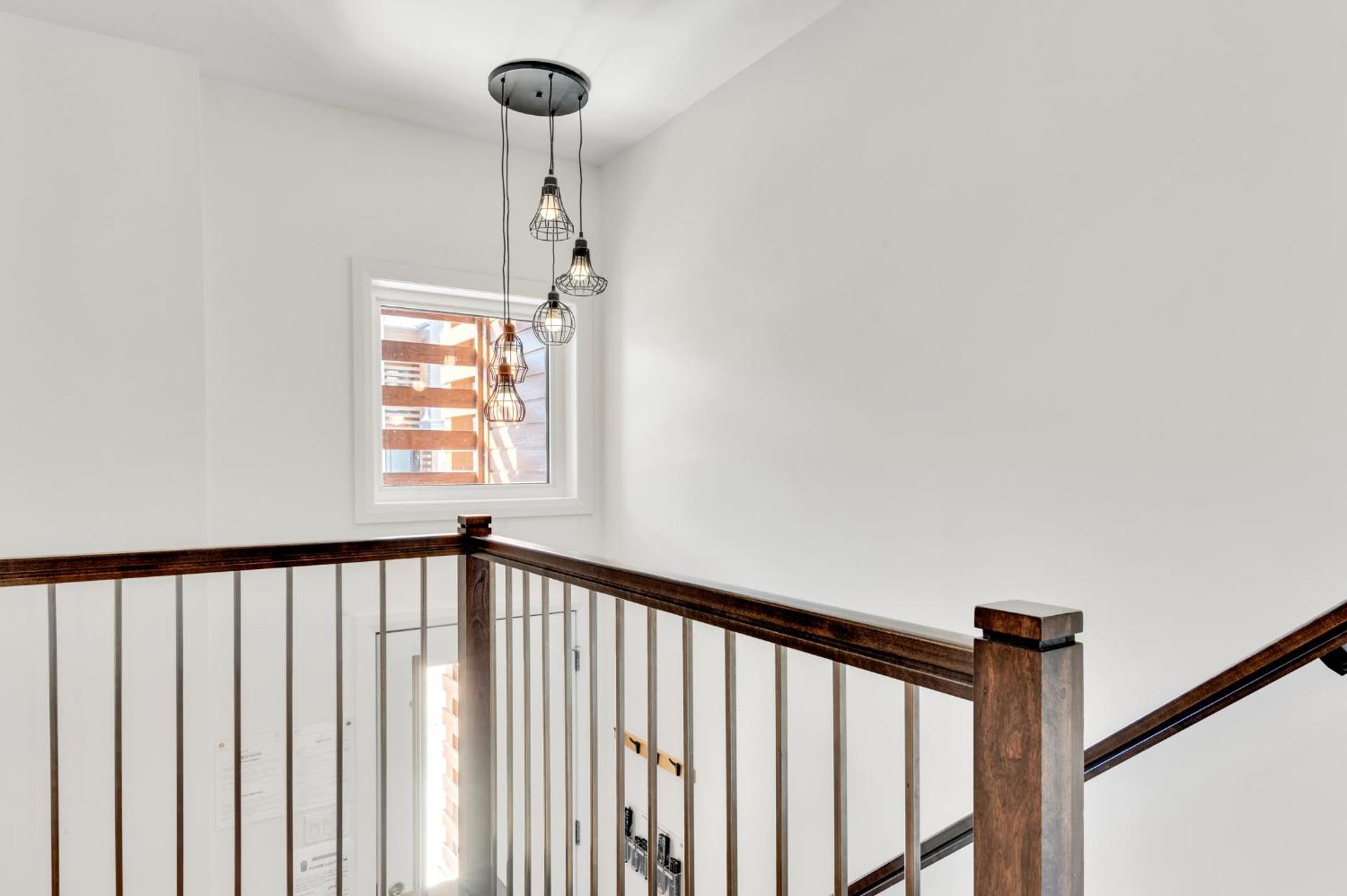 22- Chalet à Louer à Stoneham