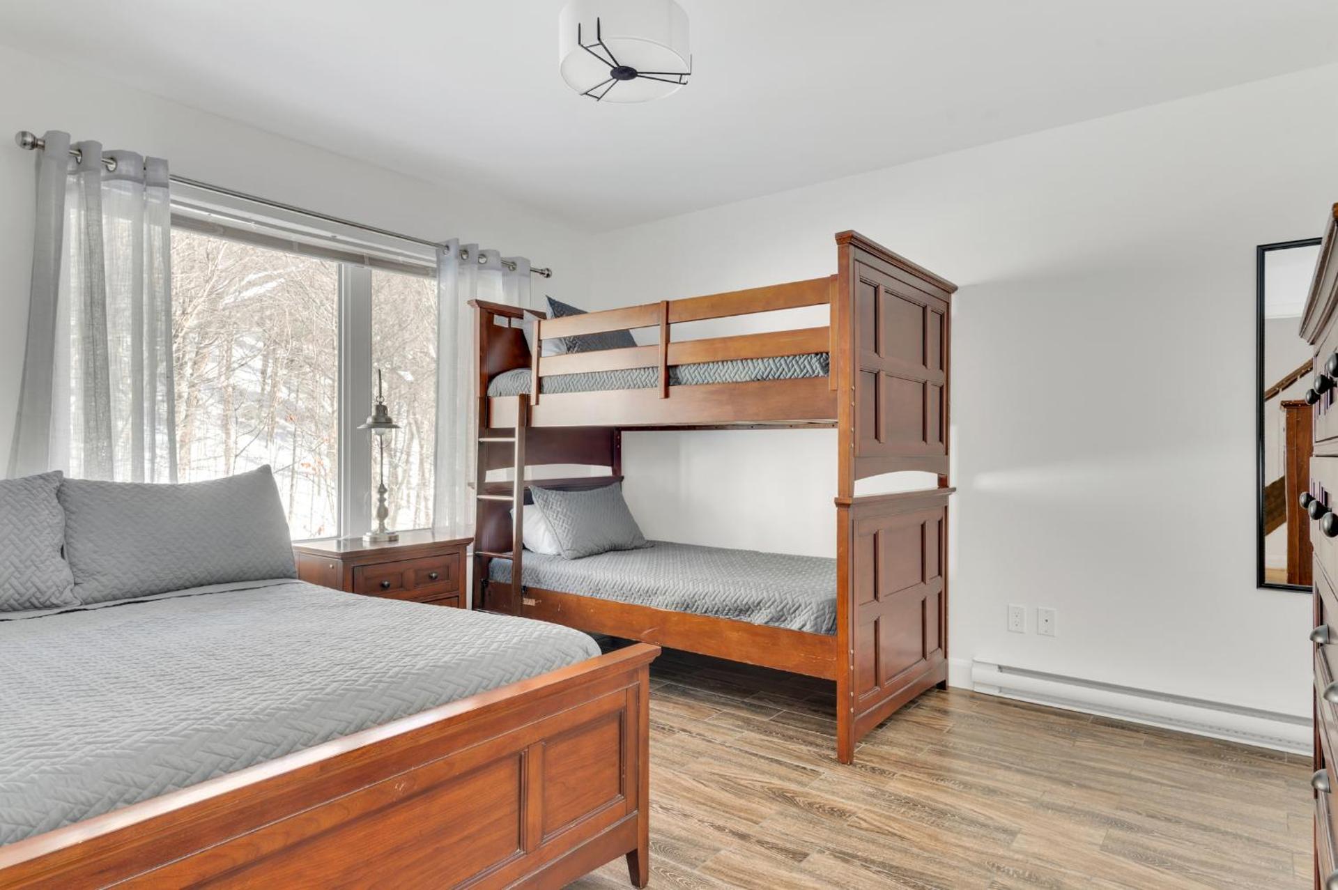 22- Chalet à Louer à Stoneham