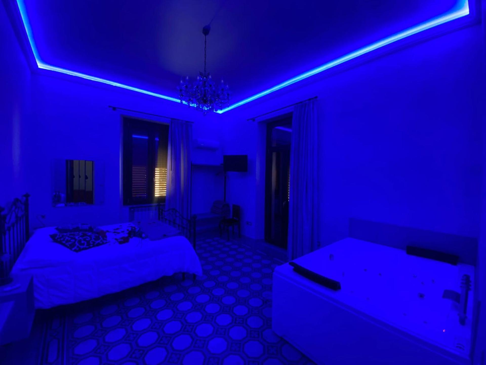 IL PALAZZO - Luxury Home & Event