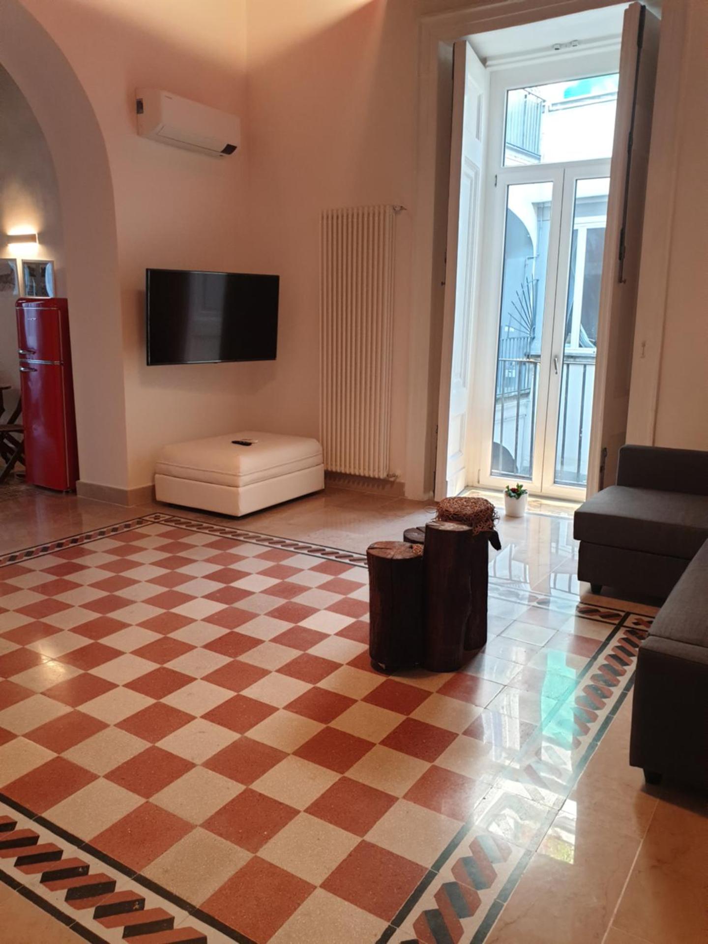 Communal lounge/ TV room