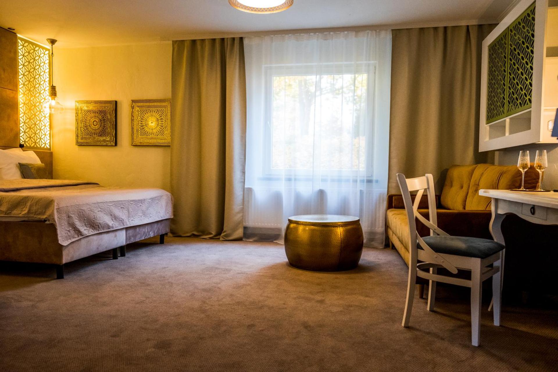 Photo of the whole room