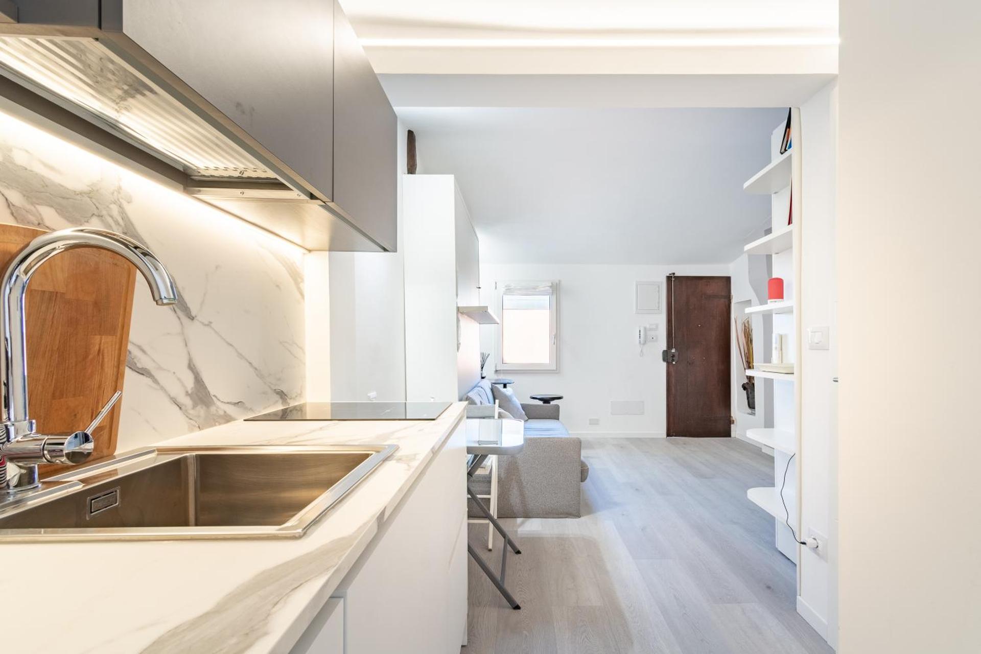 Kitchen or kitchenette