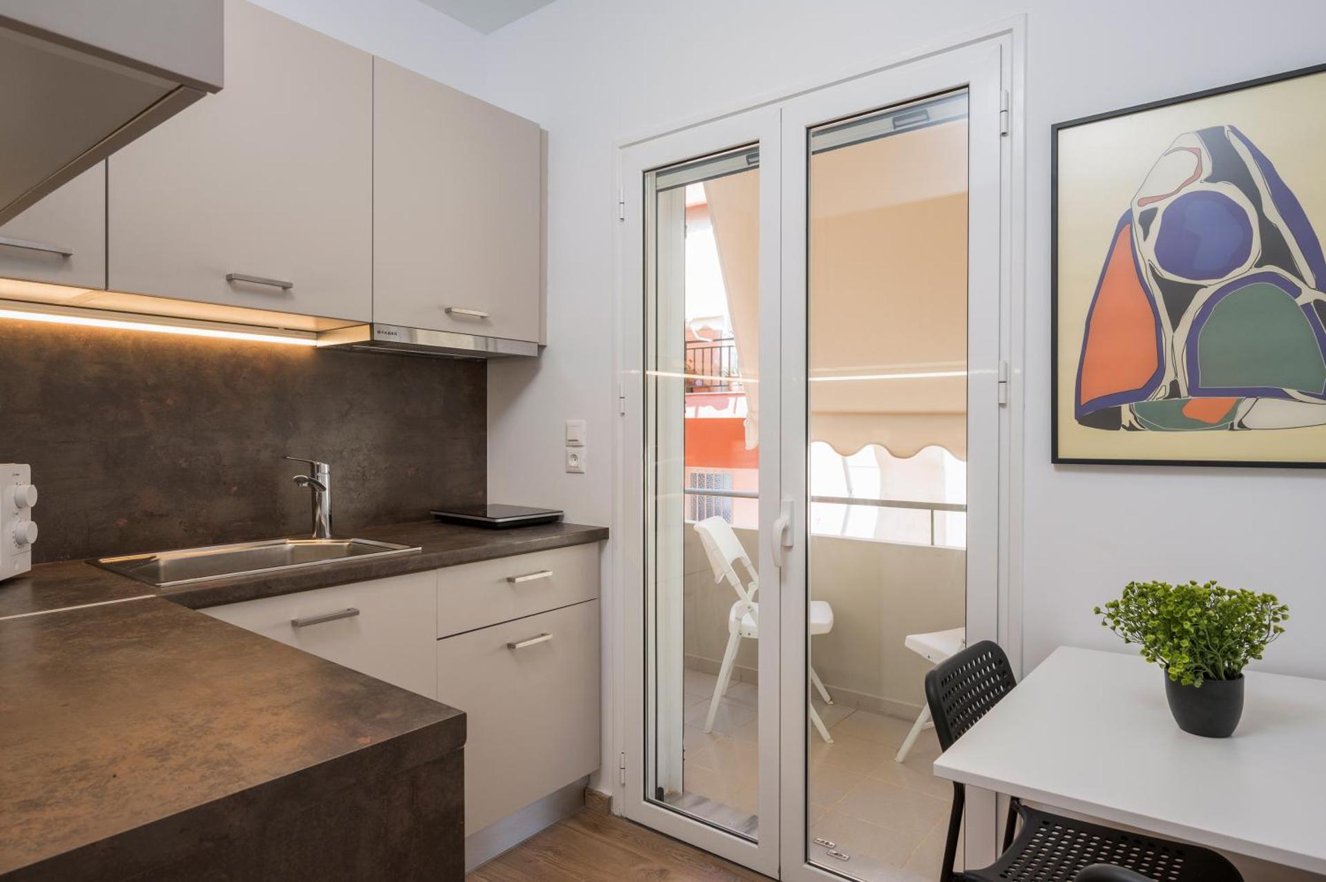 Kitchen or kitchenette