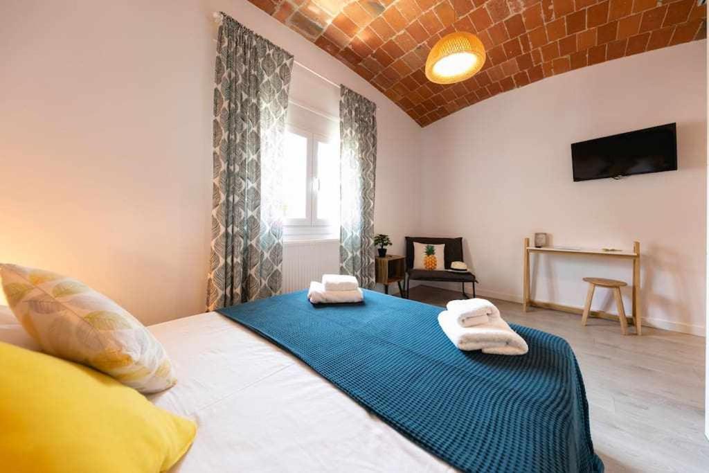 Deluxe Double Room with Shower