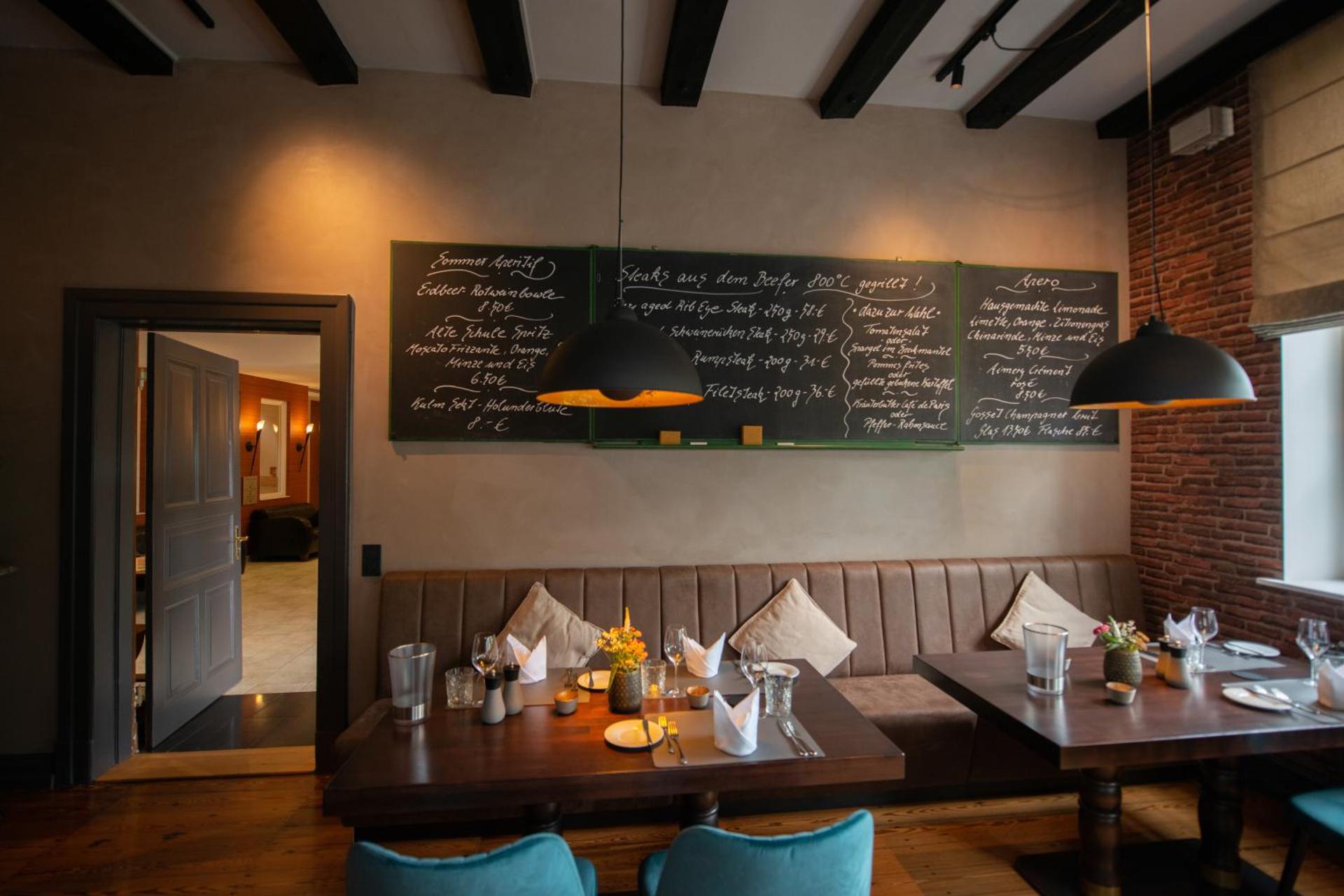 Restaurant/places to eat