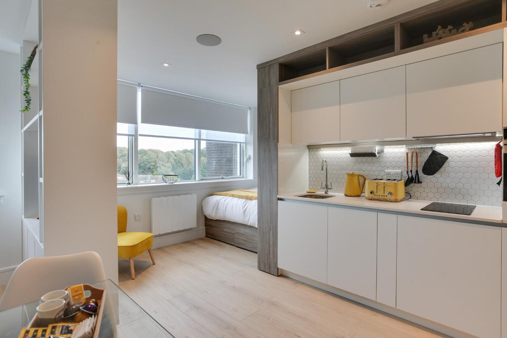 Kings Road Apartments