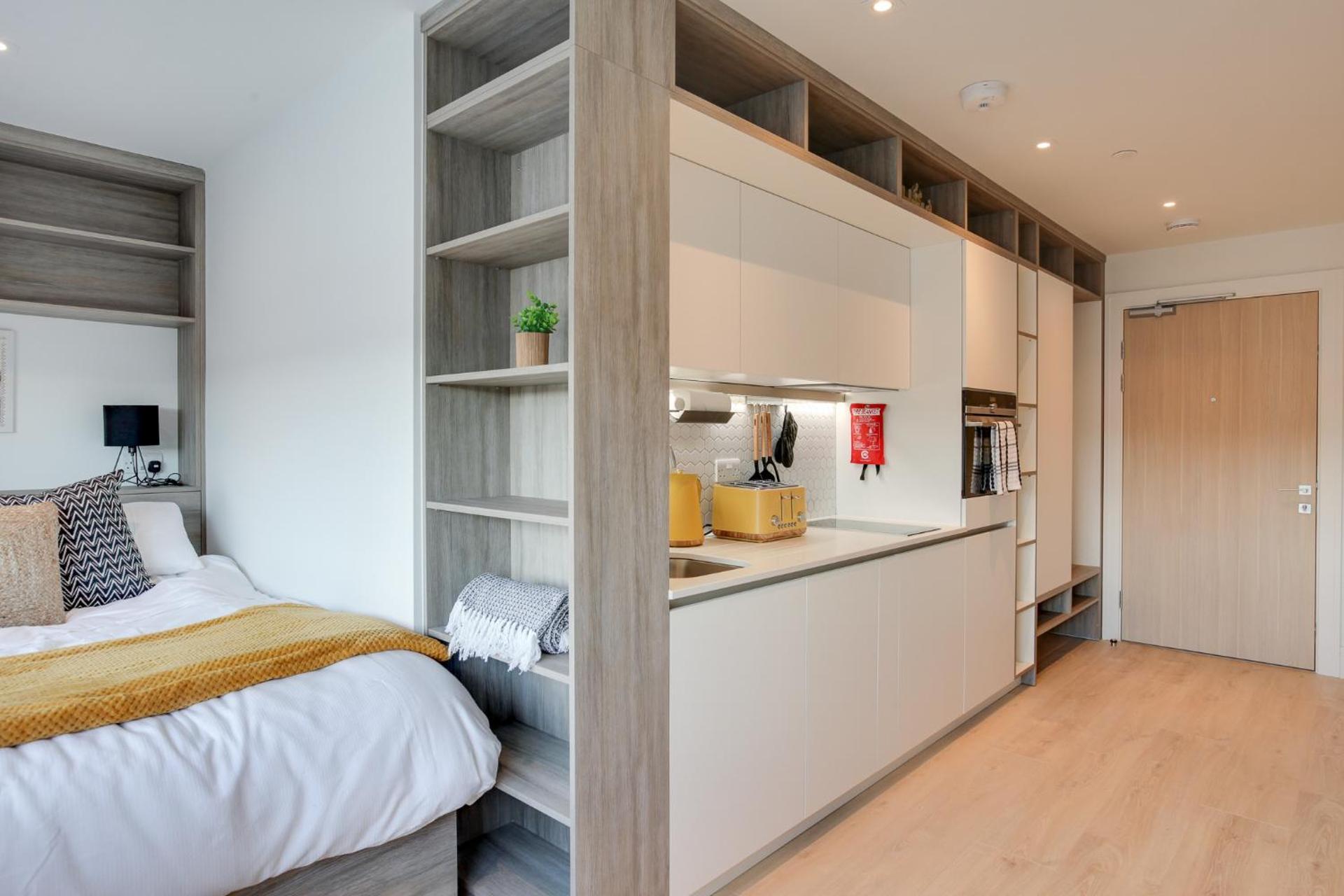 Kings Road Apartments