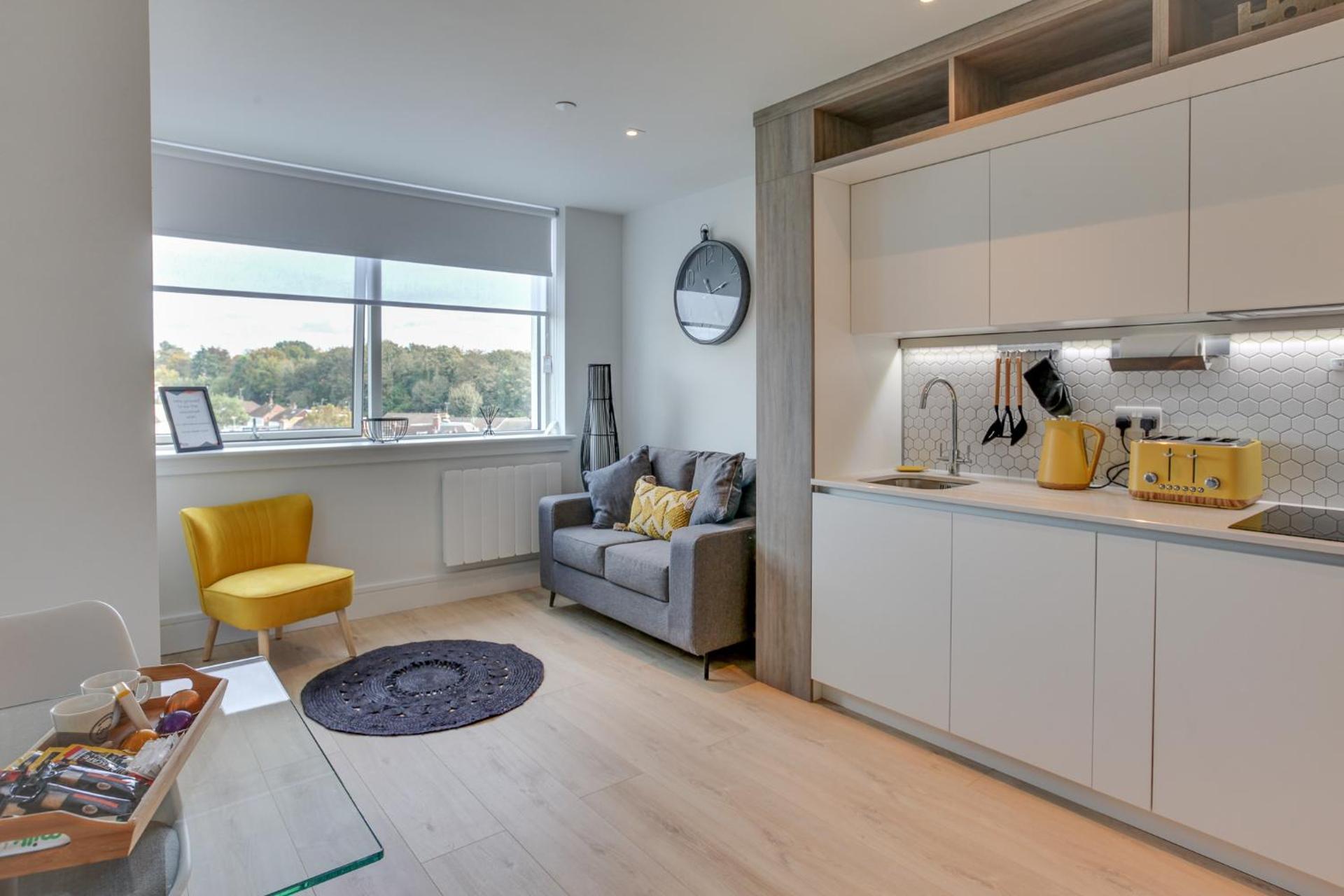 Kings Road Apartments