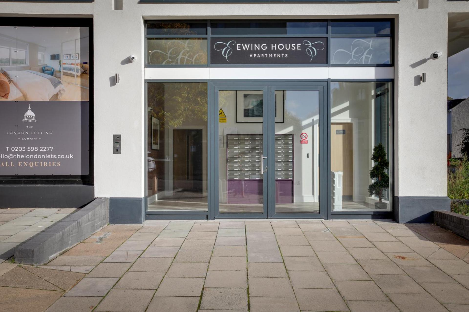 Kings Road Apartments