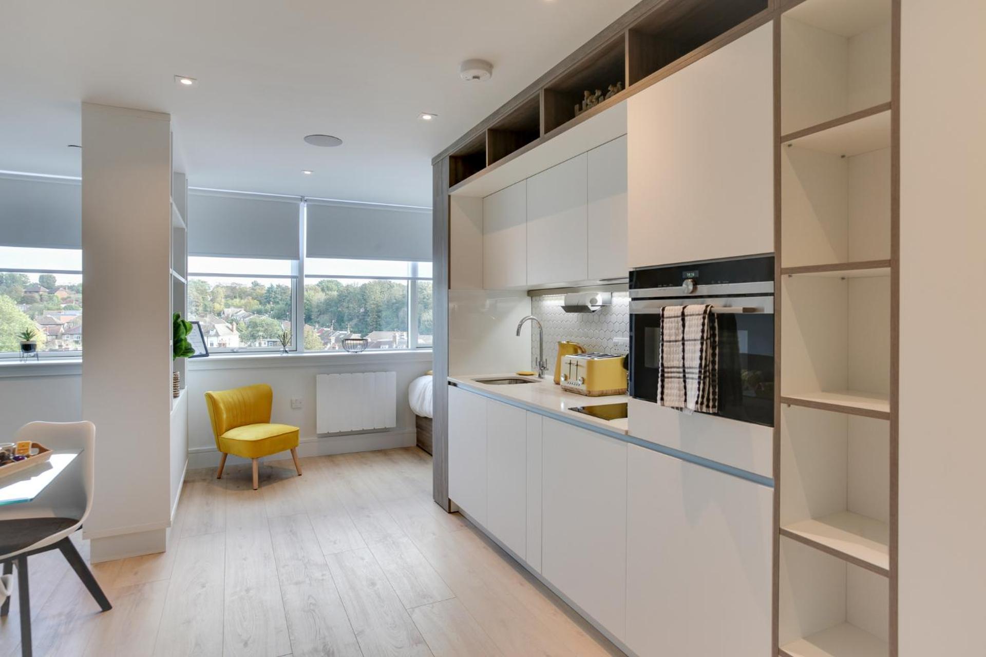 Kings Road Apartments