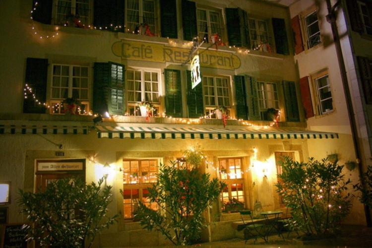 Hotel zum alten Schweizer