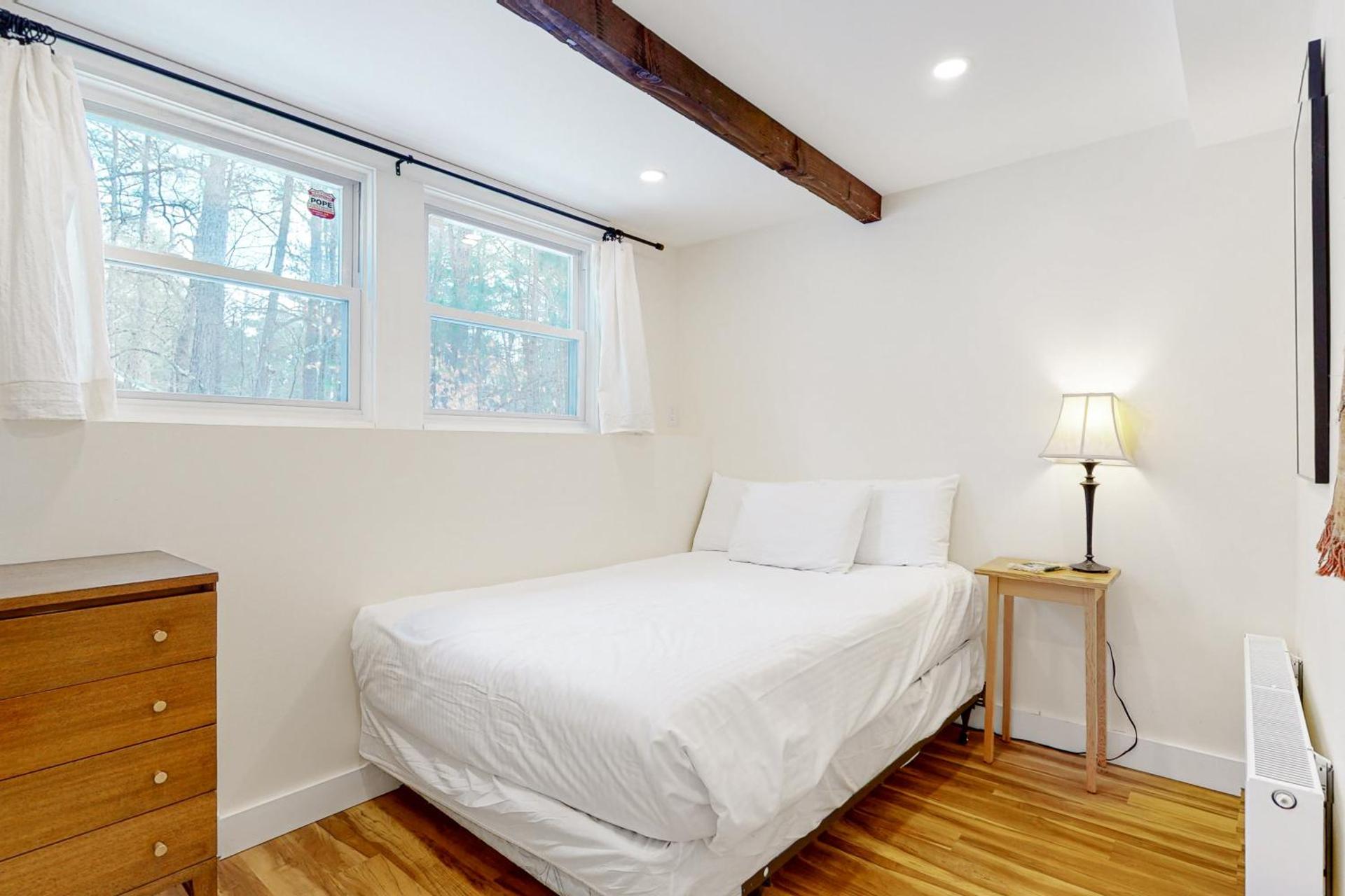 7 Merrimeeting Chalet