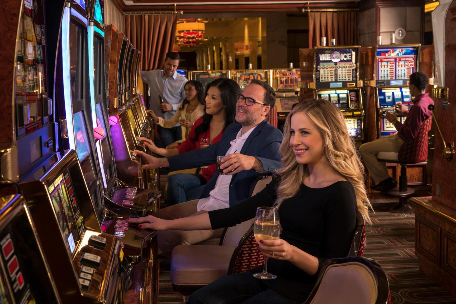 Golden Nugget Hotel & Casino Las Vegas