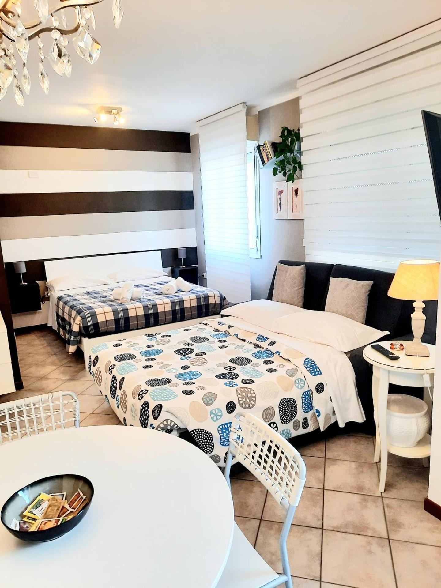 APPARTAMENTI REPUBBLICA FIERA district