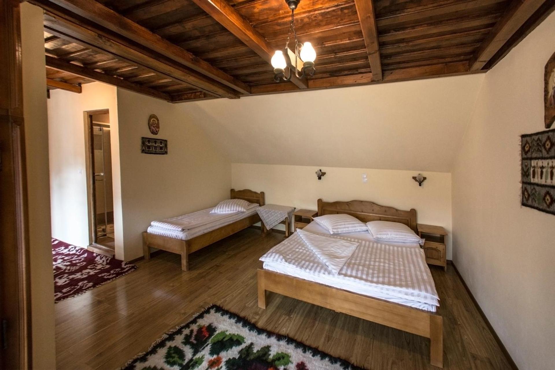 Triple Room with Private Bathroom