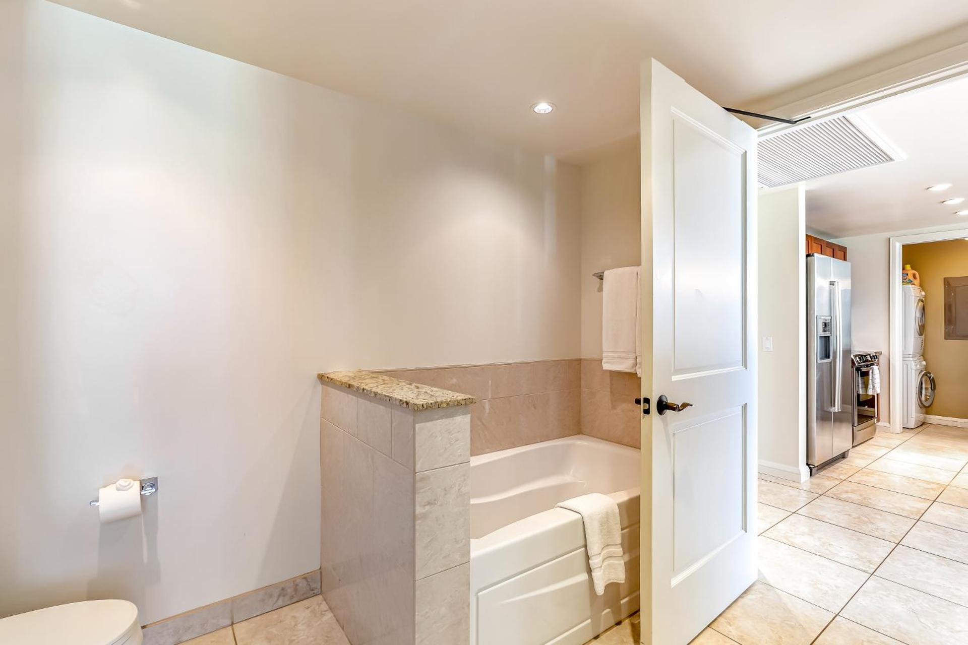 Honua Kai - Hokulani 110 - 2 Bed 2 Bath Apartment in Honua Kai Resort