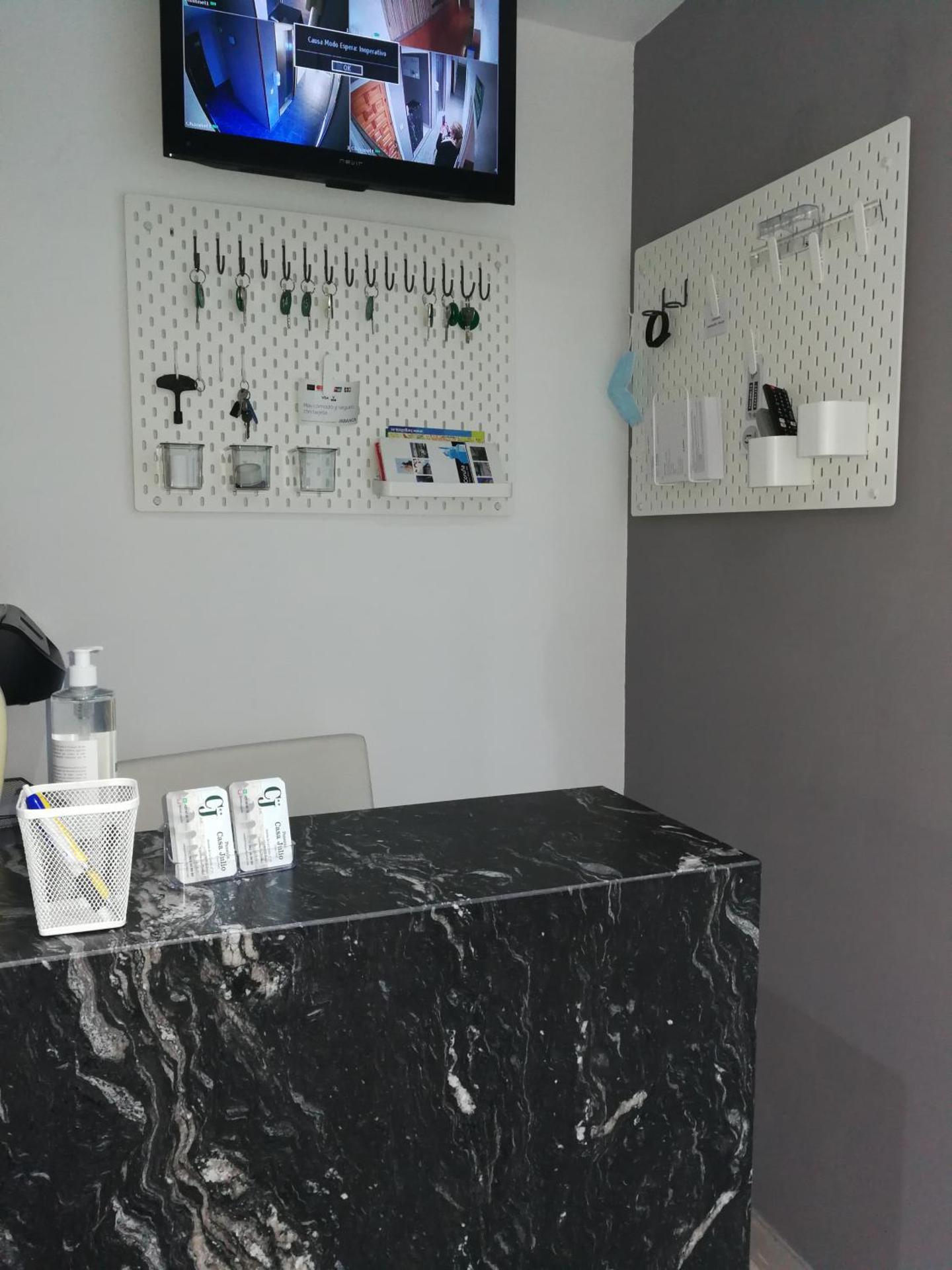 HOSTAL CASA JULIO - Auto Check-in